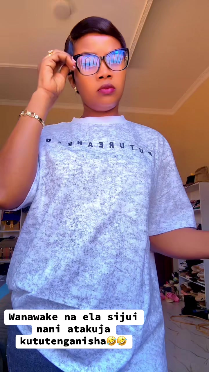 @Ms n&ouml;n&ouml; 👑