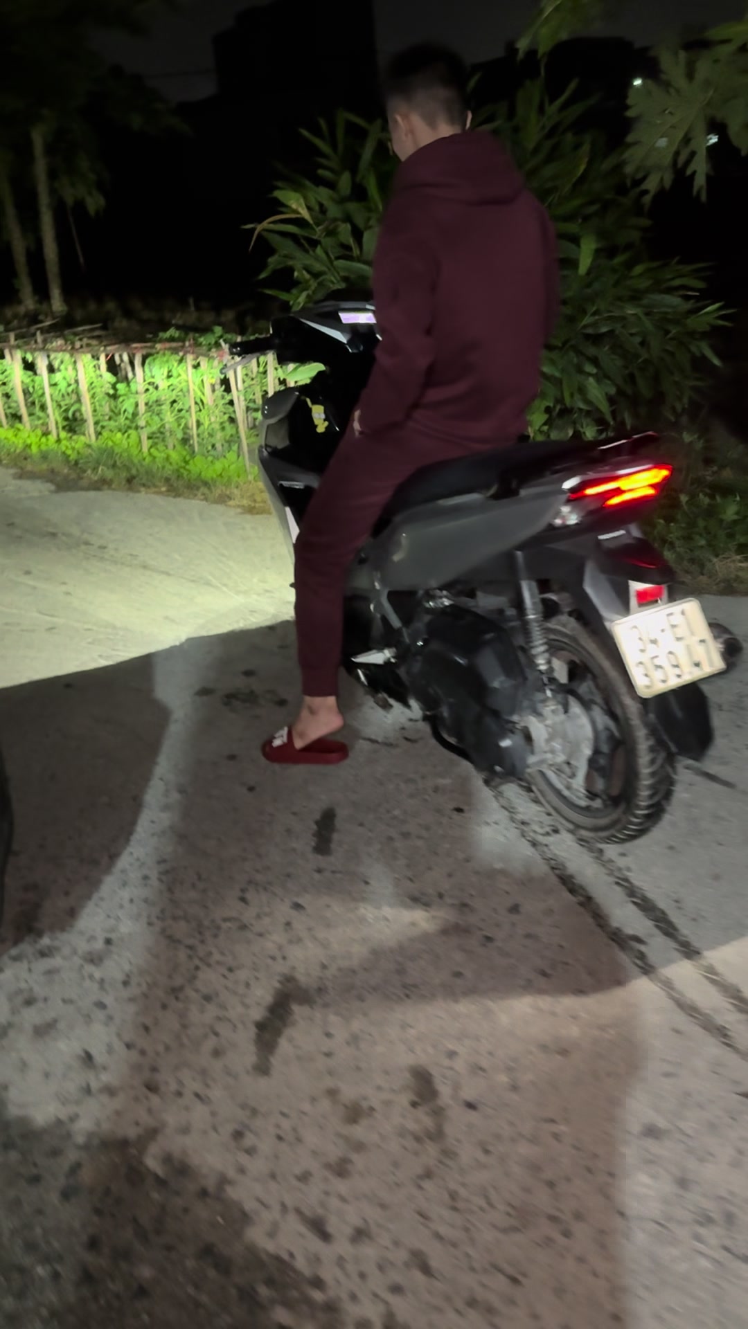 @Xe M&aacute;y Thuận Lắc