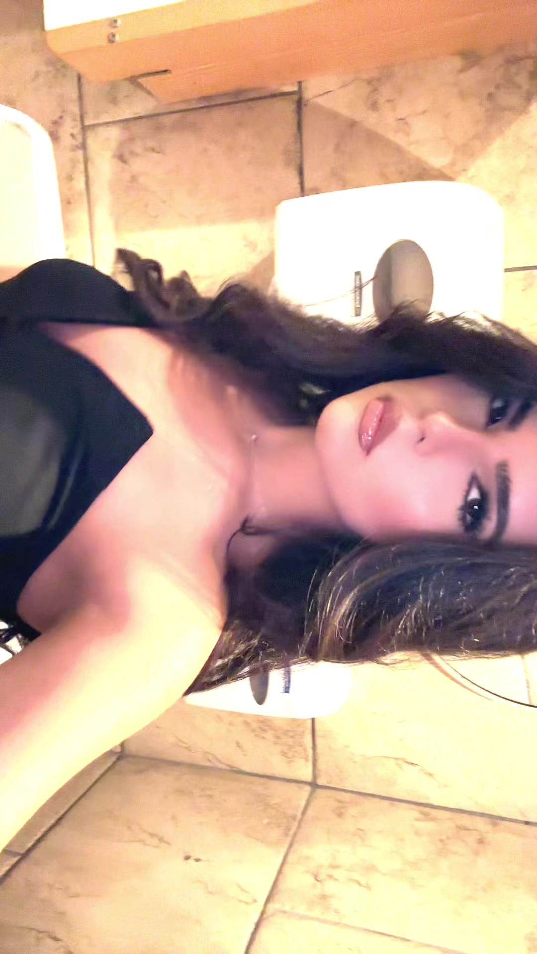 @𝗔𝗻𝗱𝗿𝗲𝗮 𝗩𝗮𝘀𝗶𝗹𝗲𝘃𝗮
