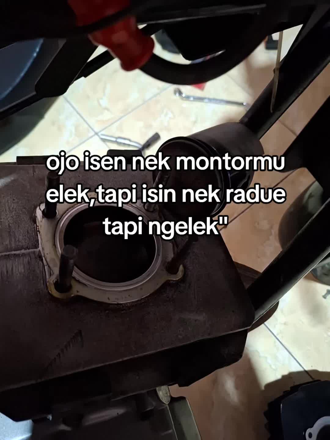 @tekek