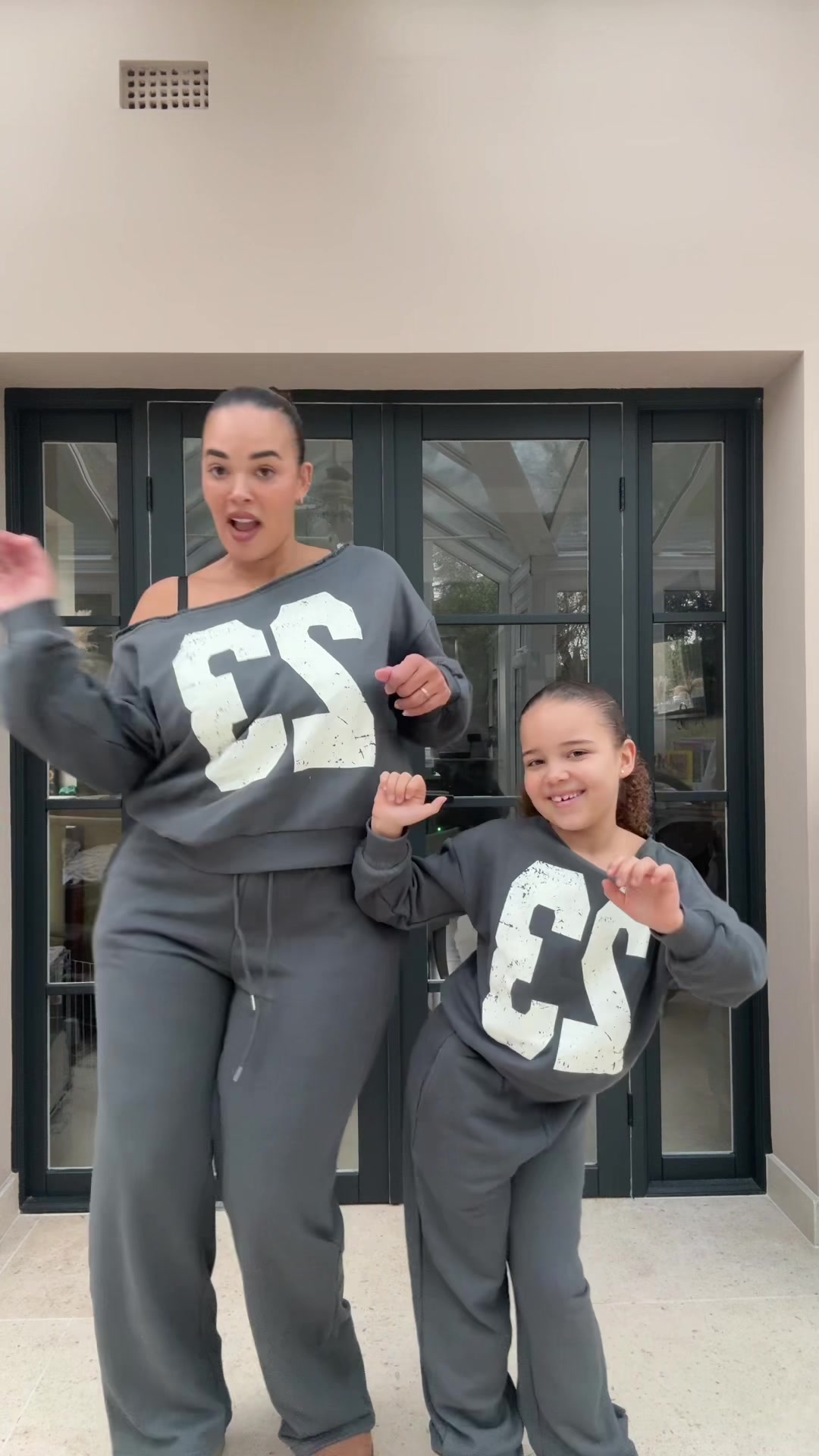 @Anastacia & Aliyah