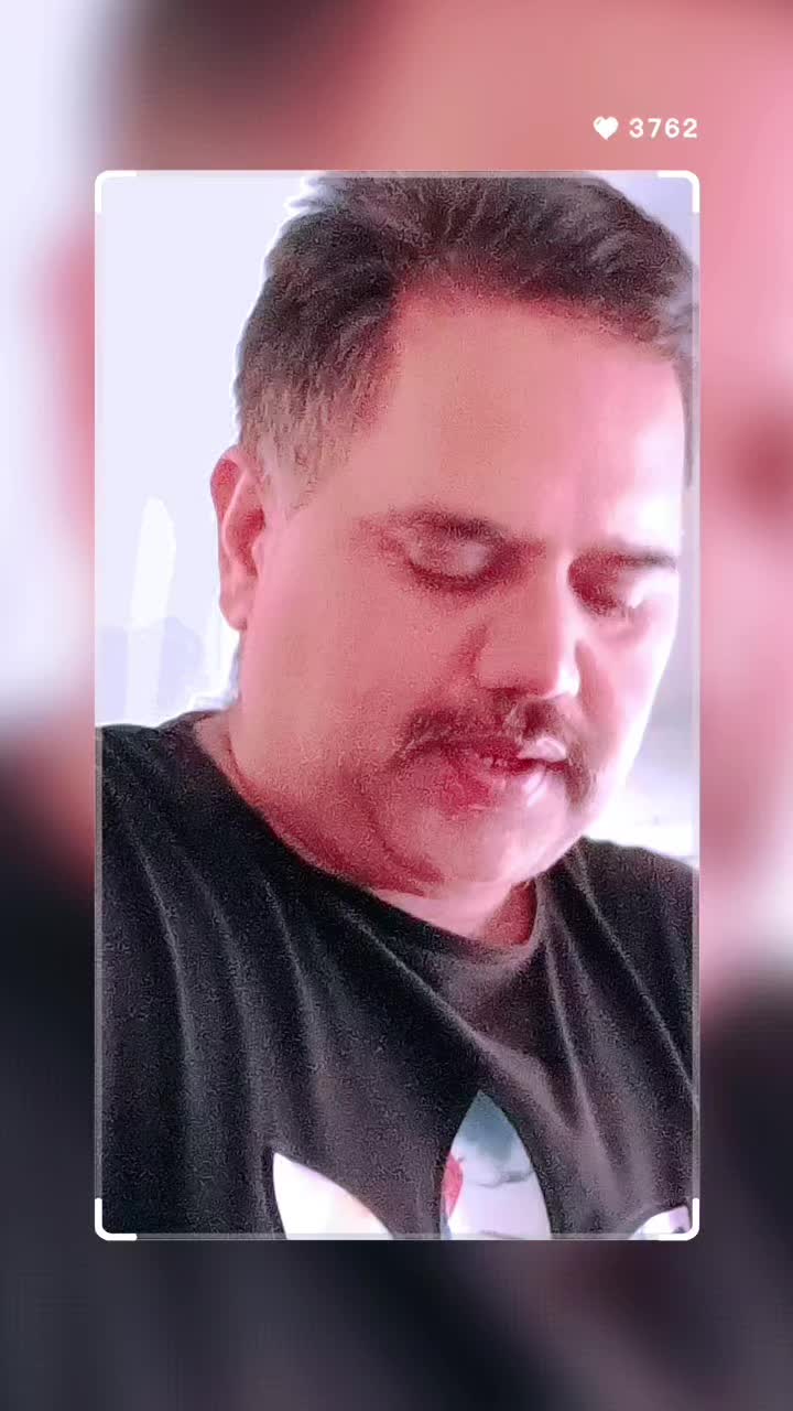 @,:",:"p;:r..e.:e.,;t#*🤟🤟