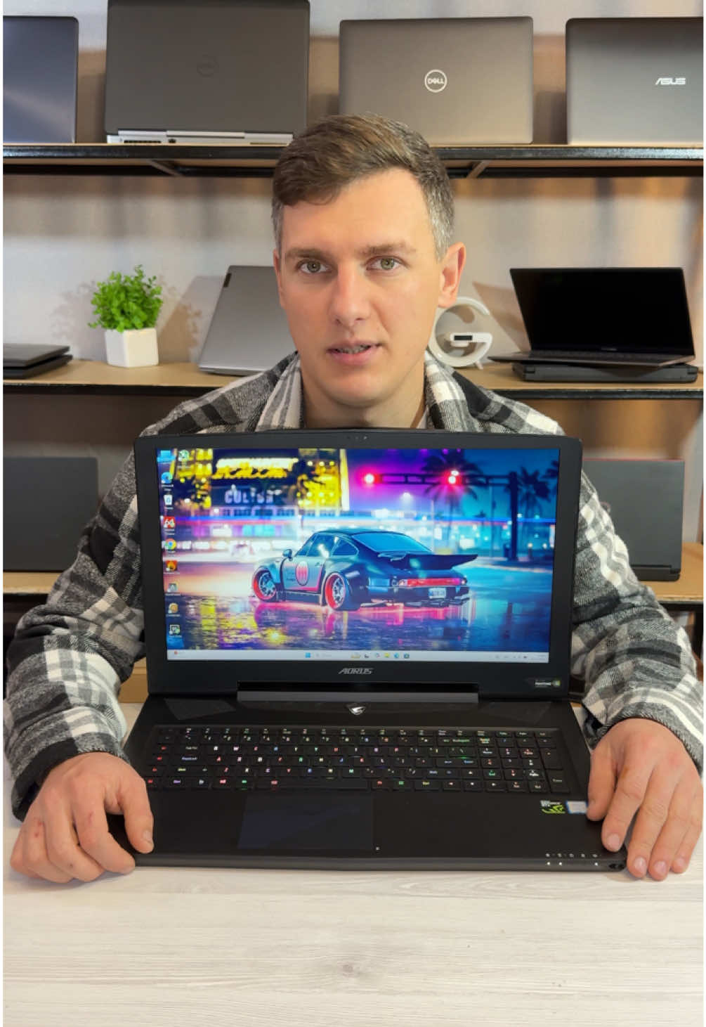 @Laptop Market