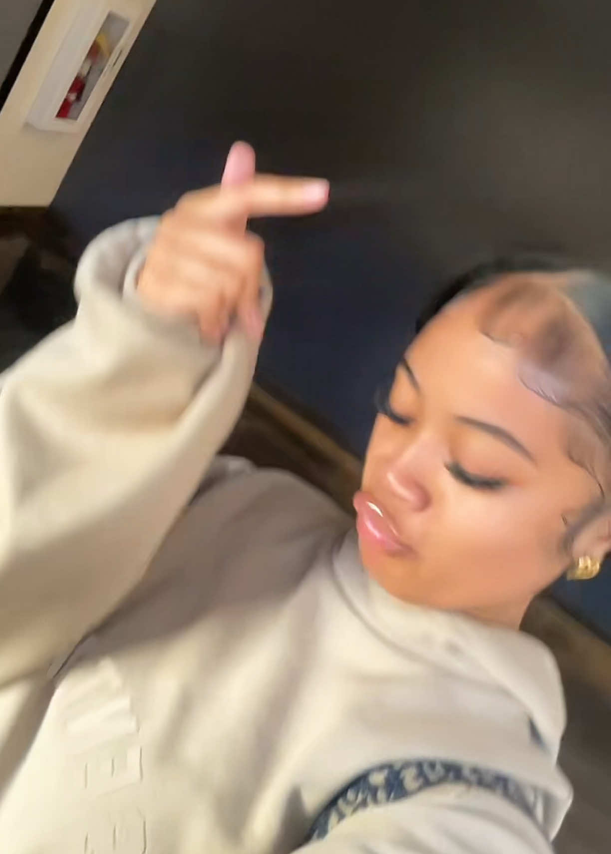 @thuugiin