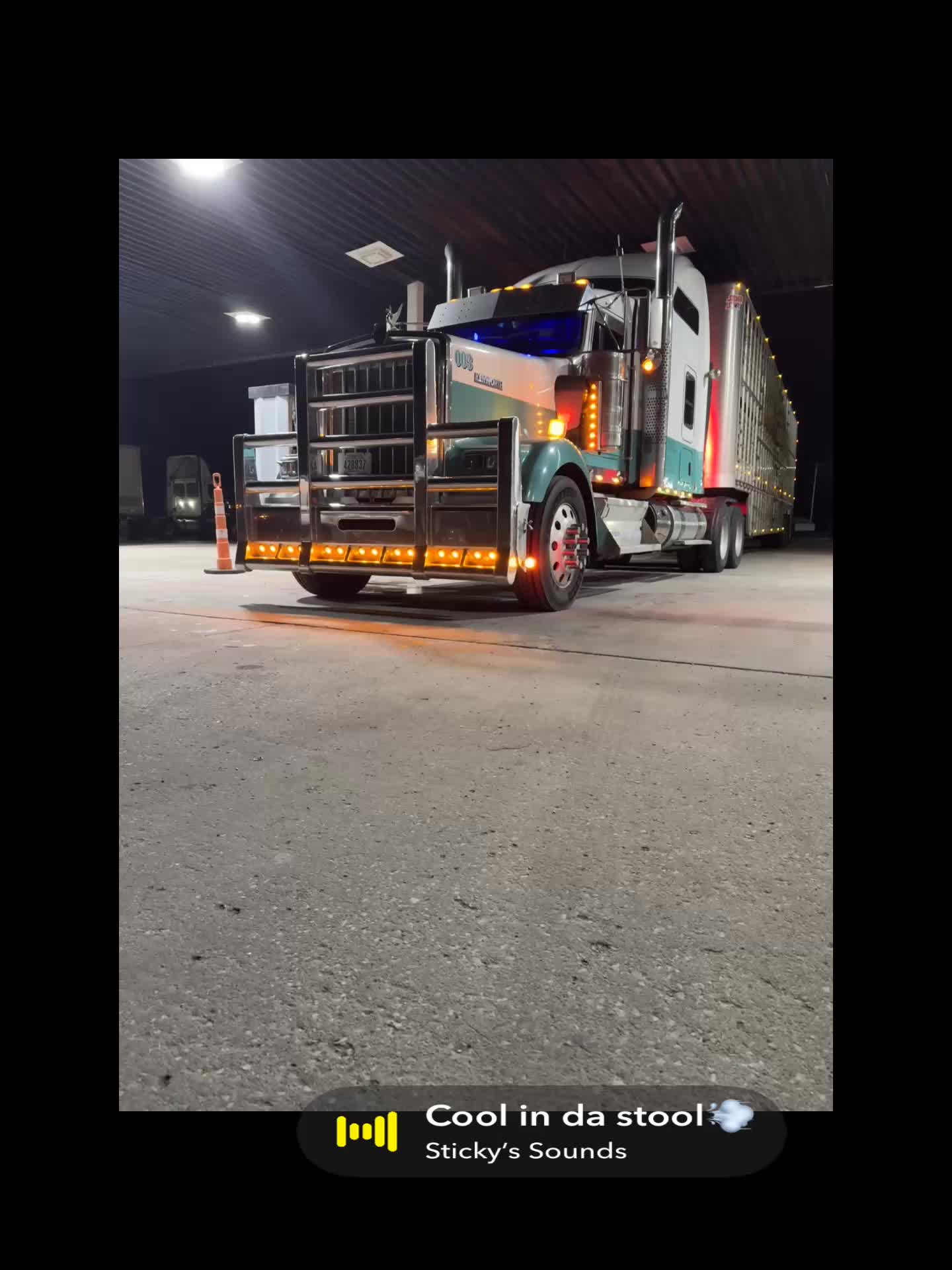 @Blue 379pete