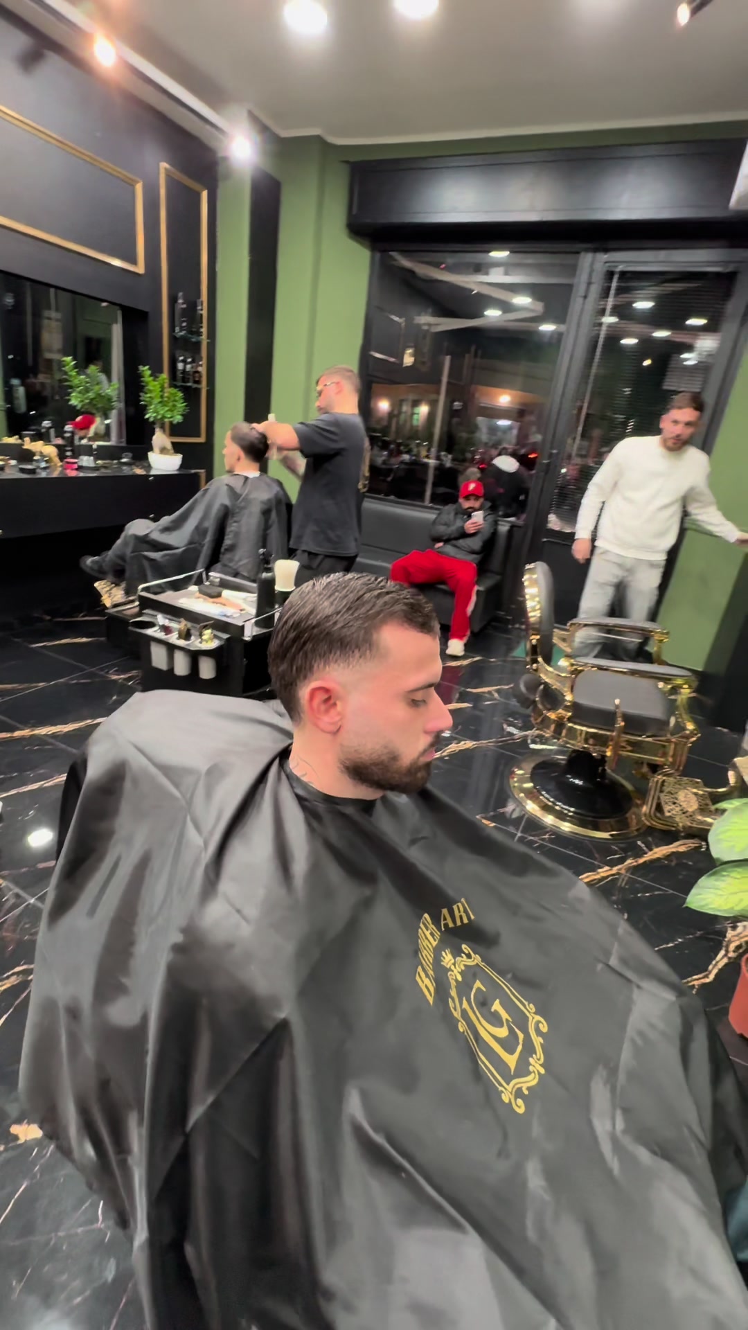 @barberart_2017