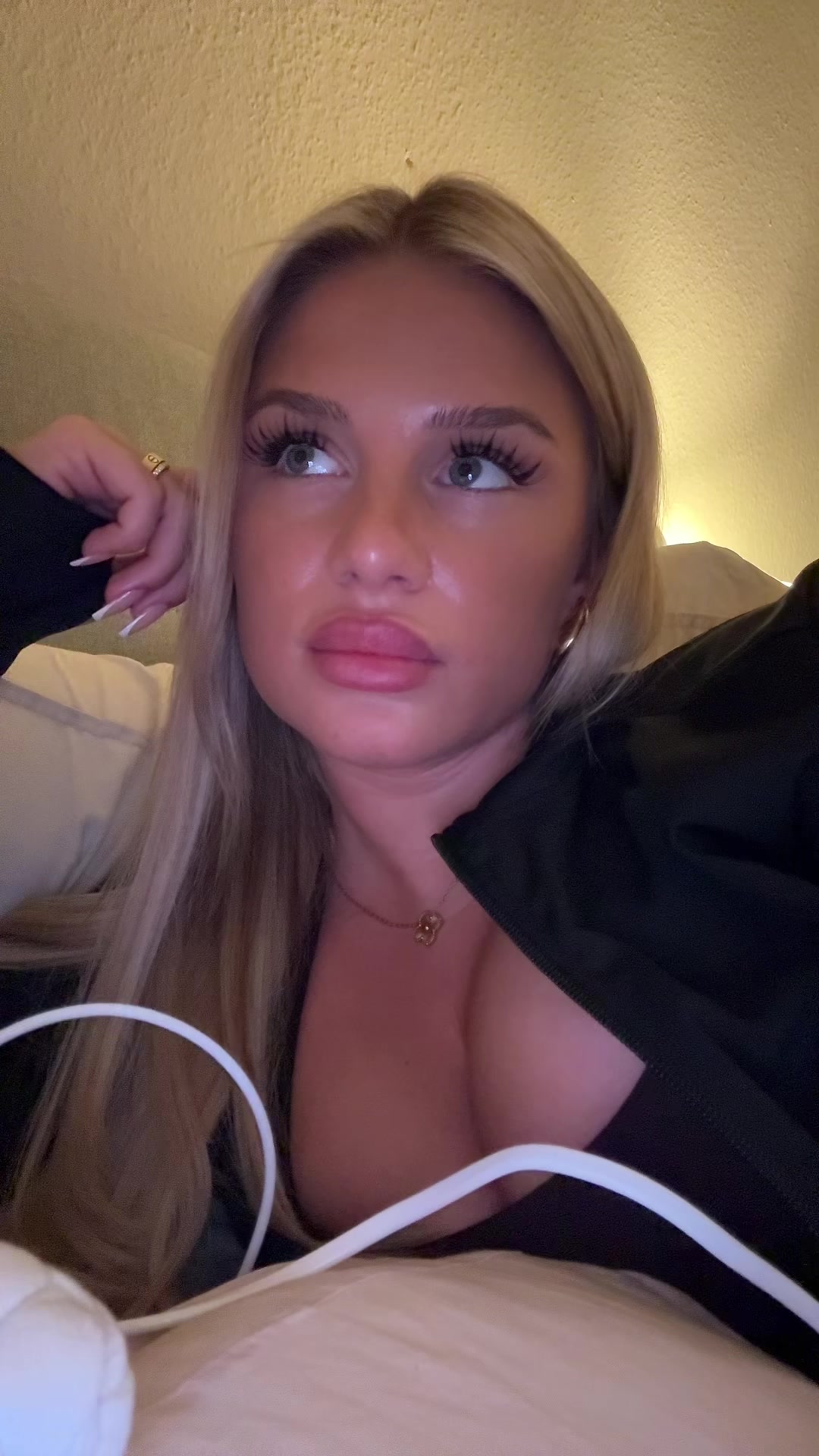 @ᴸᴱᴬ