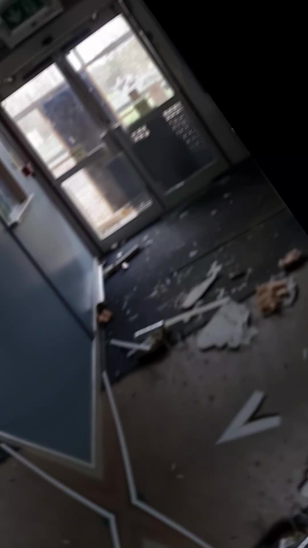 @urbex.com03