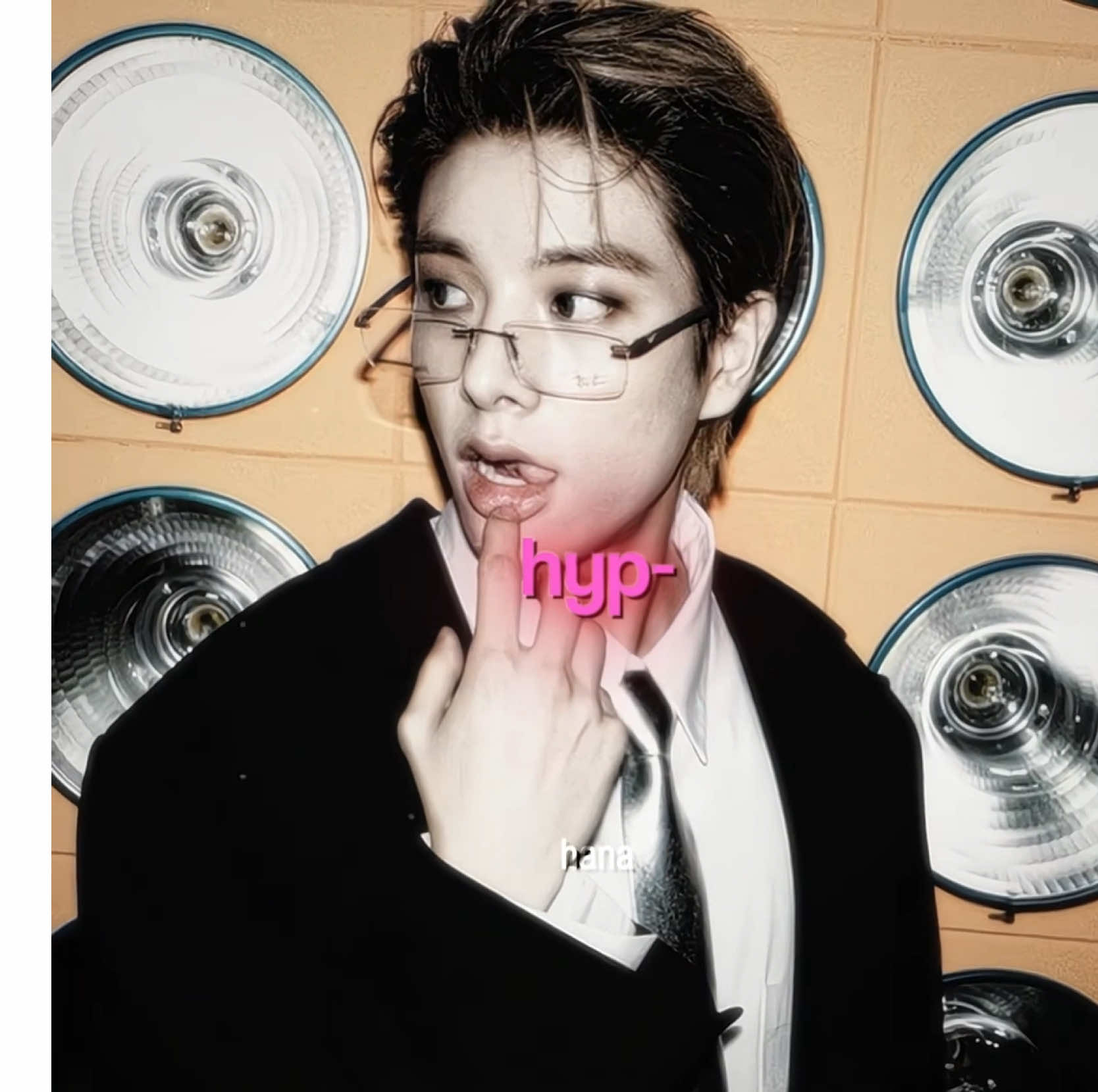 @𝘩𝘢𝘯𝘢 ᵒᵗ⁷