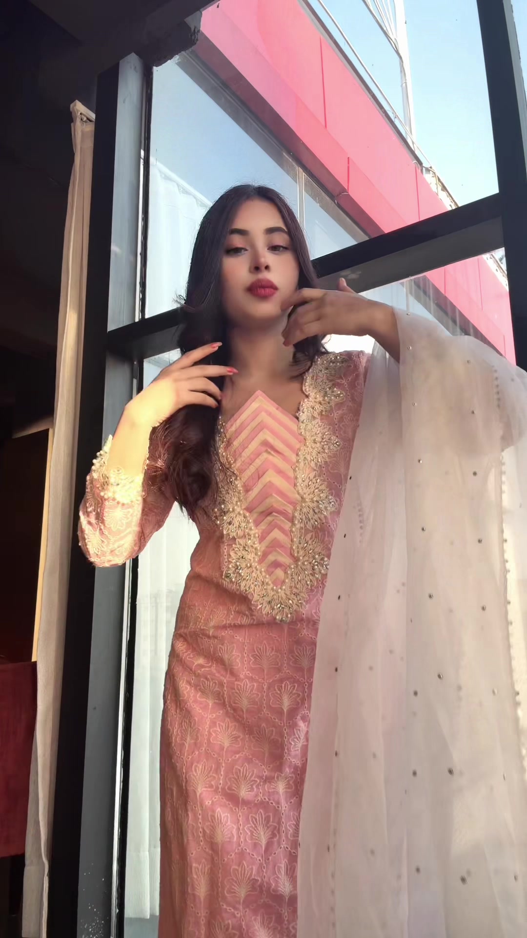 @Sra_su_19