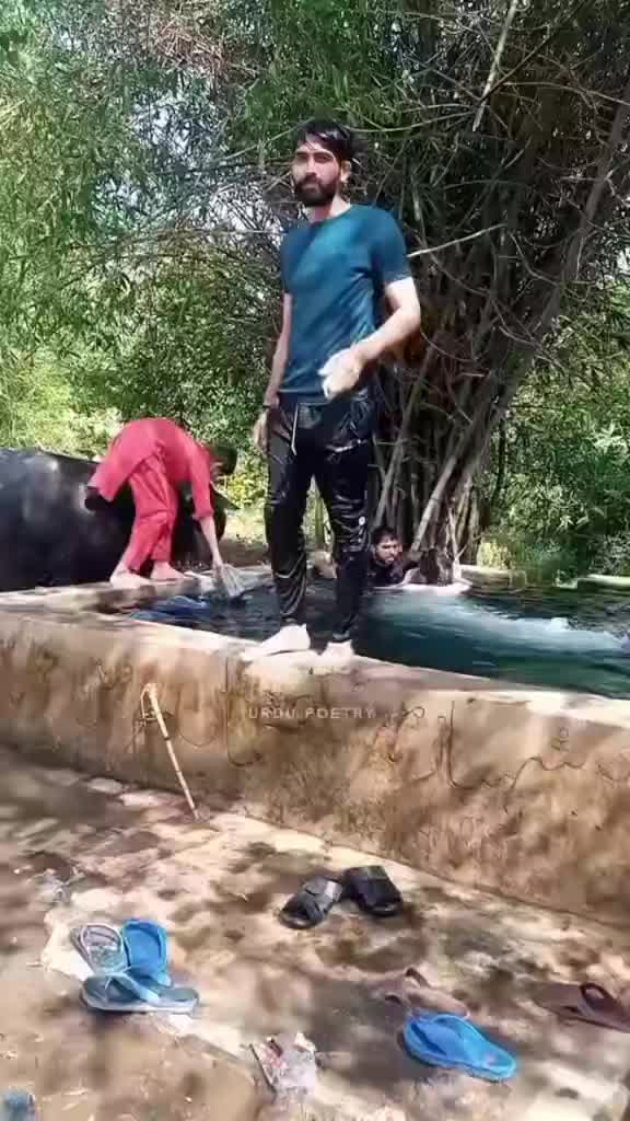 @emikhan1234k01