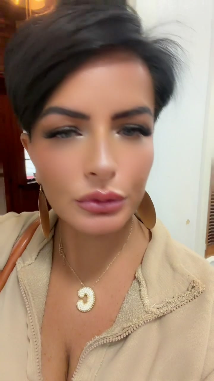 @Crystalgoins2
