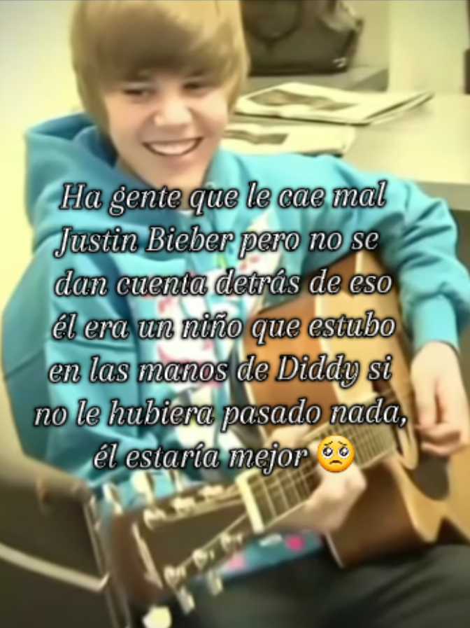 @𝐅𝐚𝐦𝐨𝐮𝐬𝐅𝐚𝐦𝐢𝐥𝐲 ❤️✨️