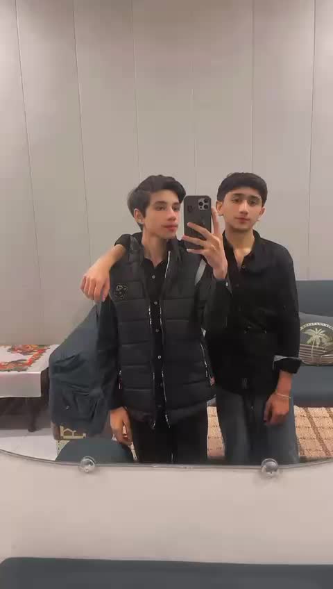@Sami Jutt936