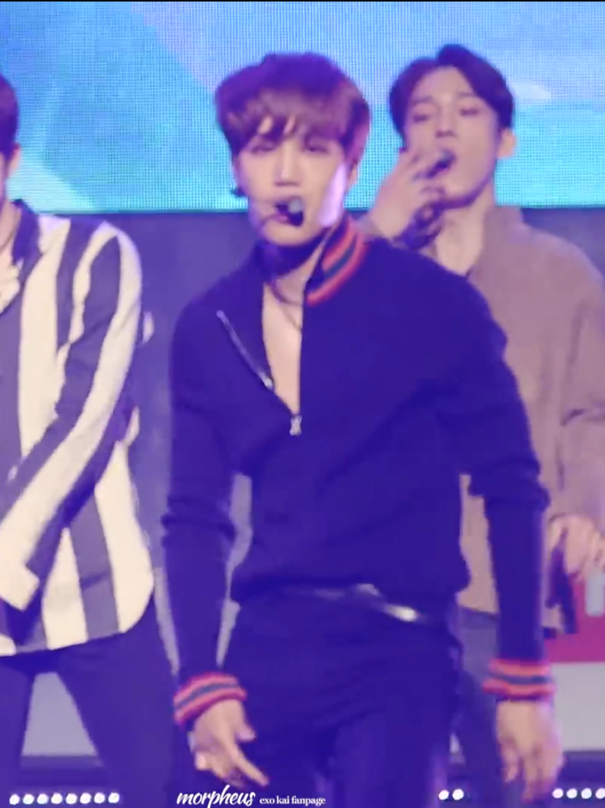 @acervo kim jongin