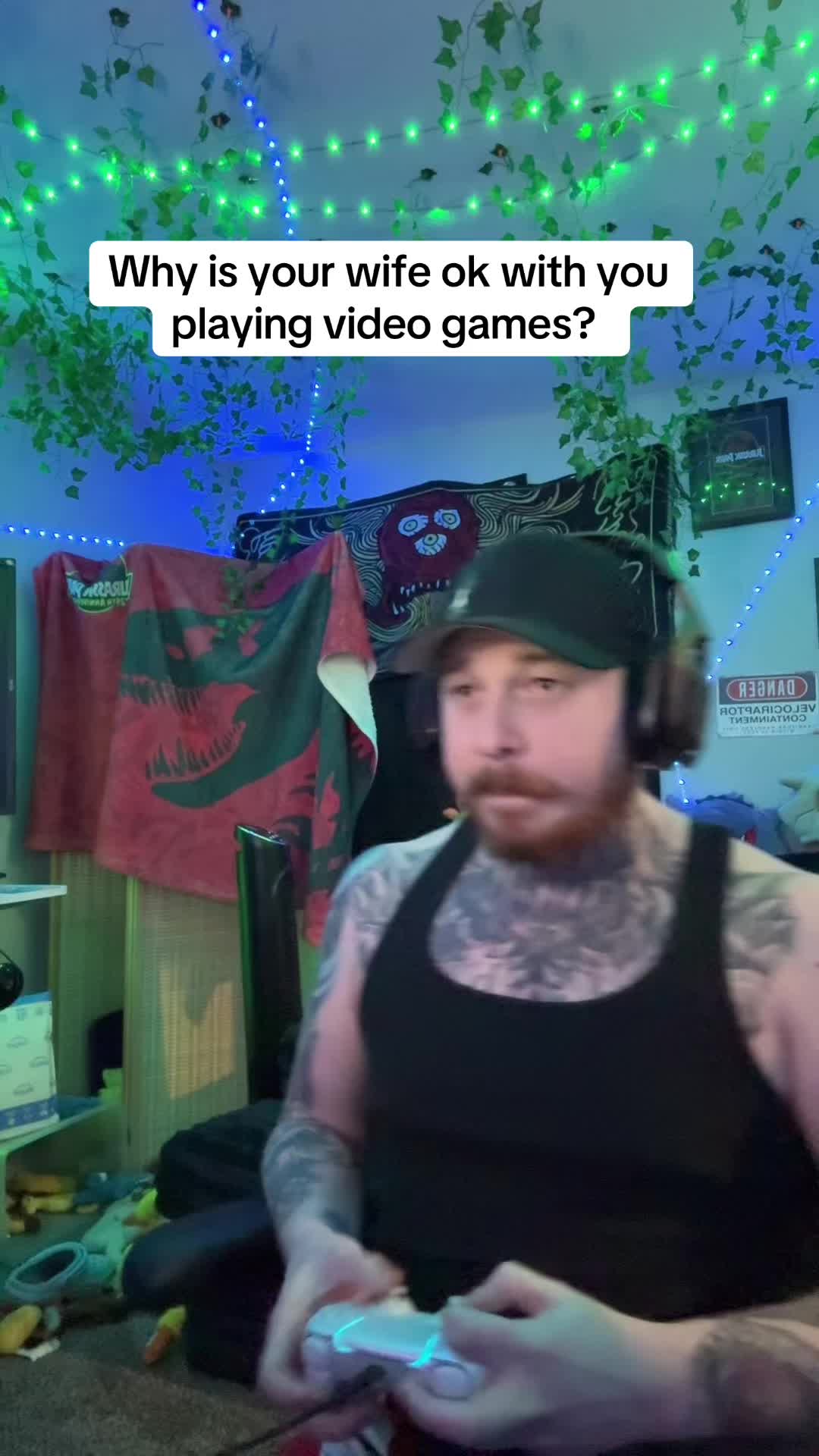 @JurassicandLaina