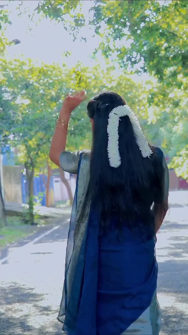 @தமிழ் பொண்ணுங்க