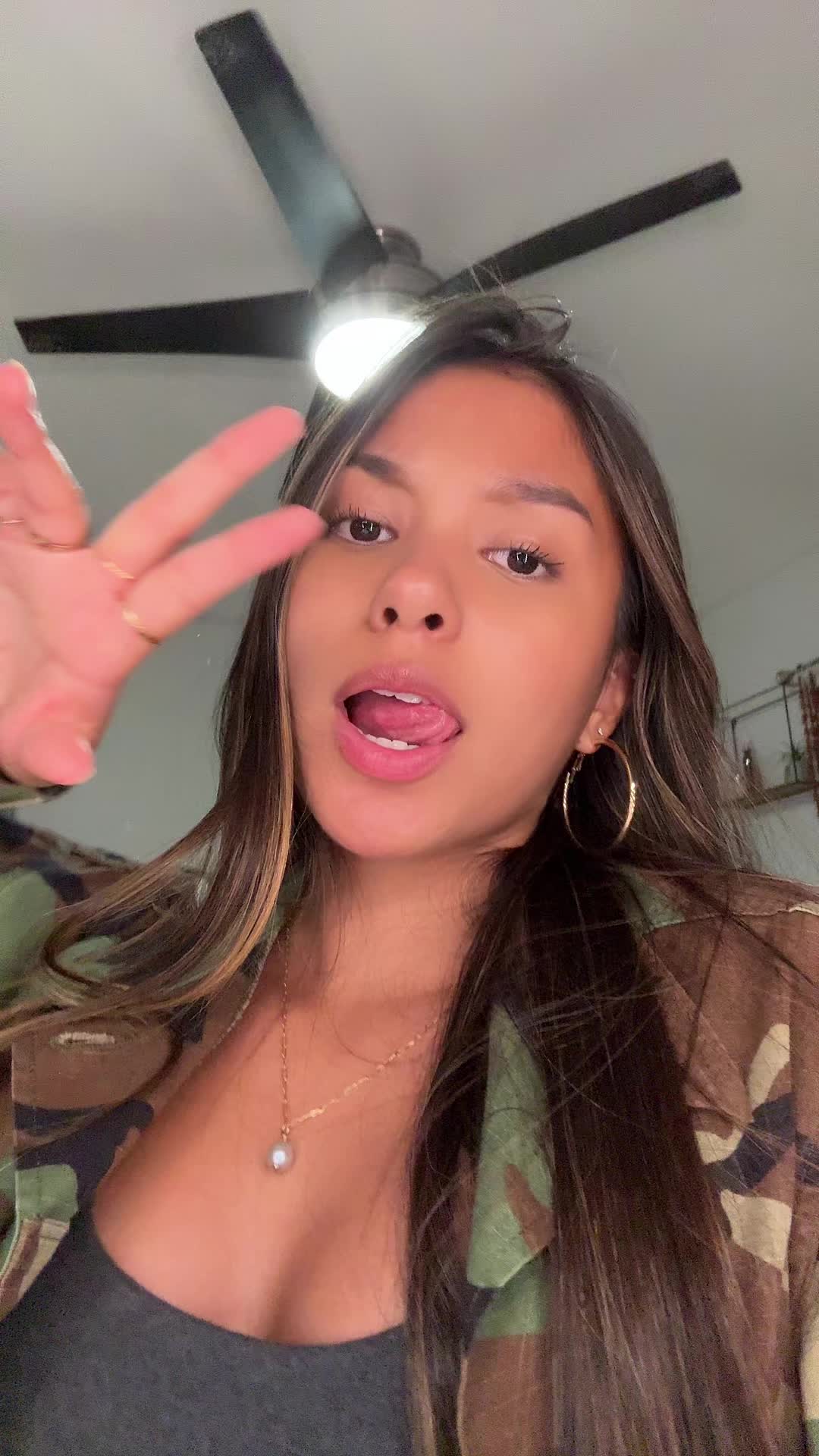 @usersexyfaka