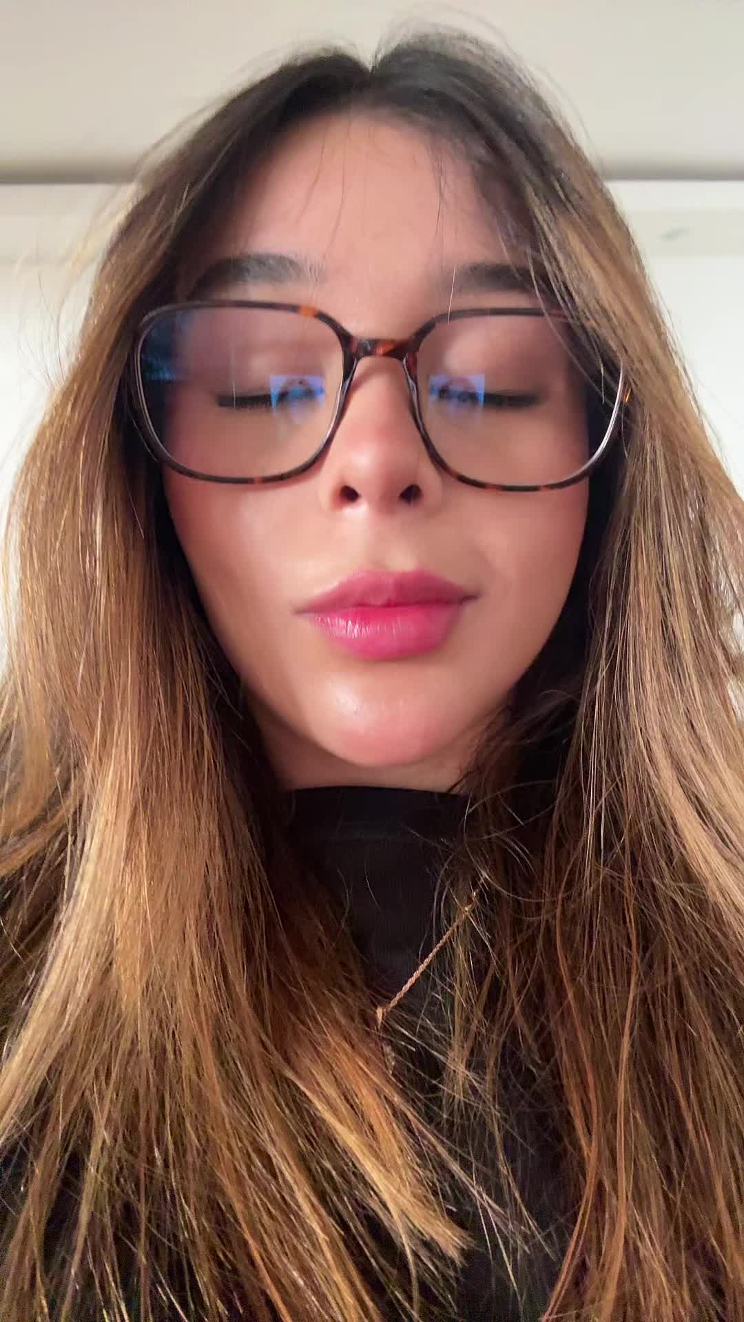 @Ana