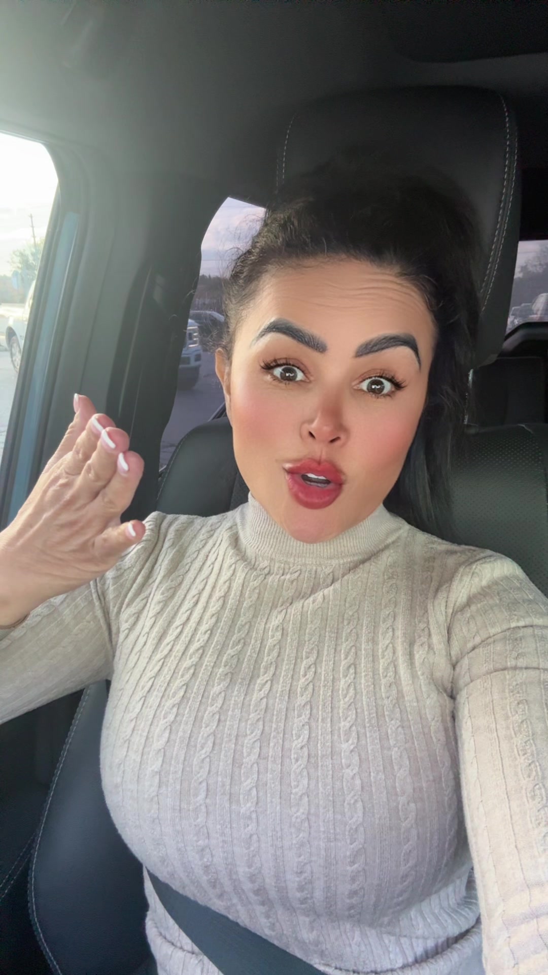 @esterhernandez