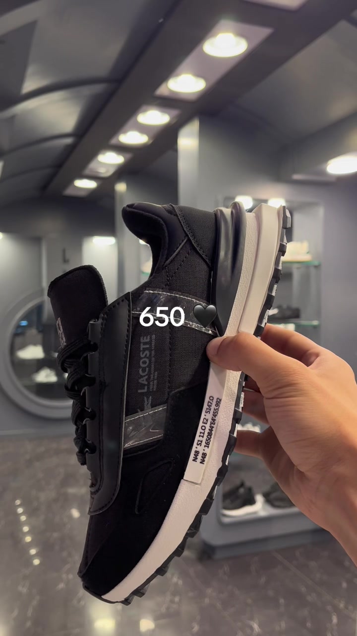 @Level shoe