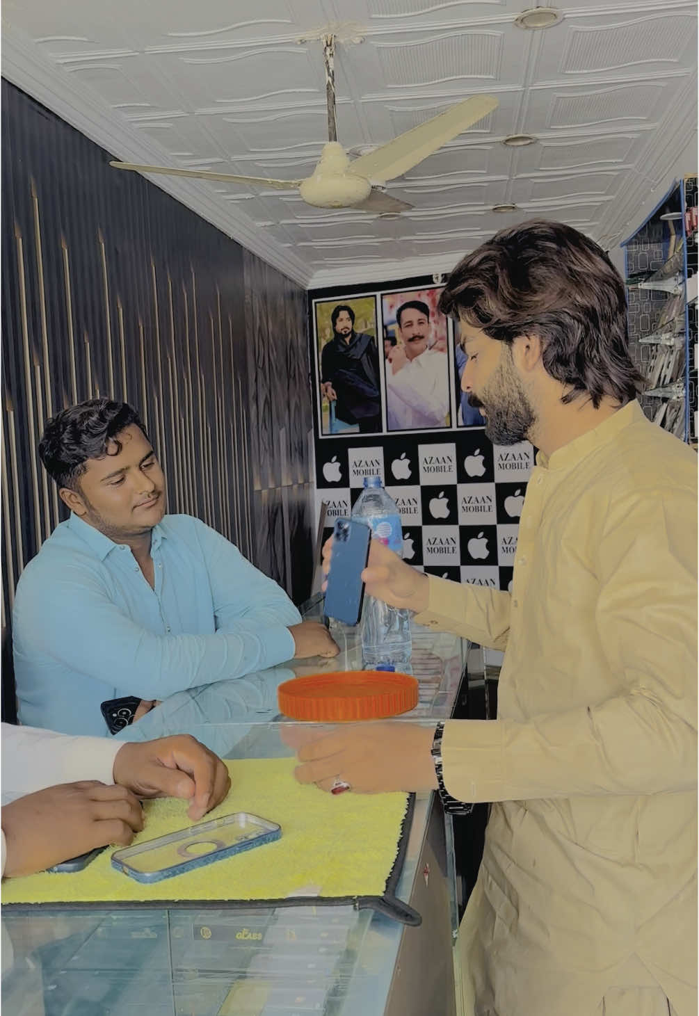 @AZAAN KHOSA