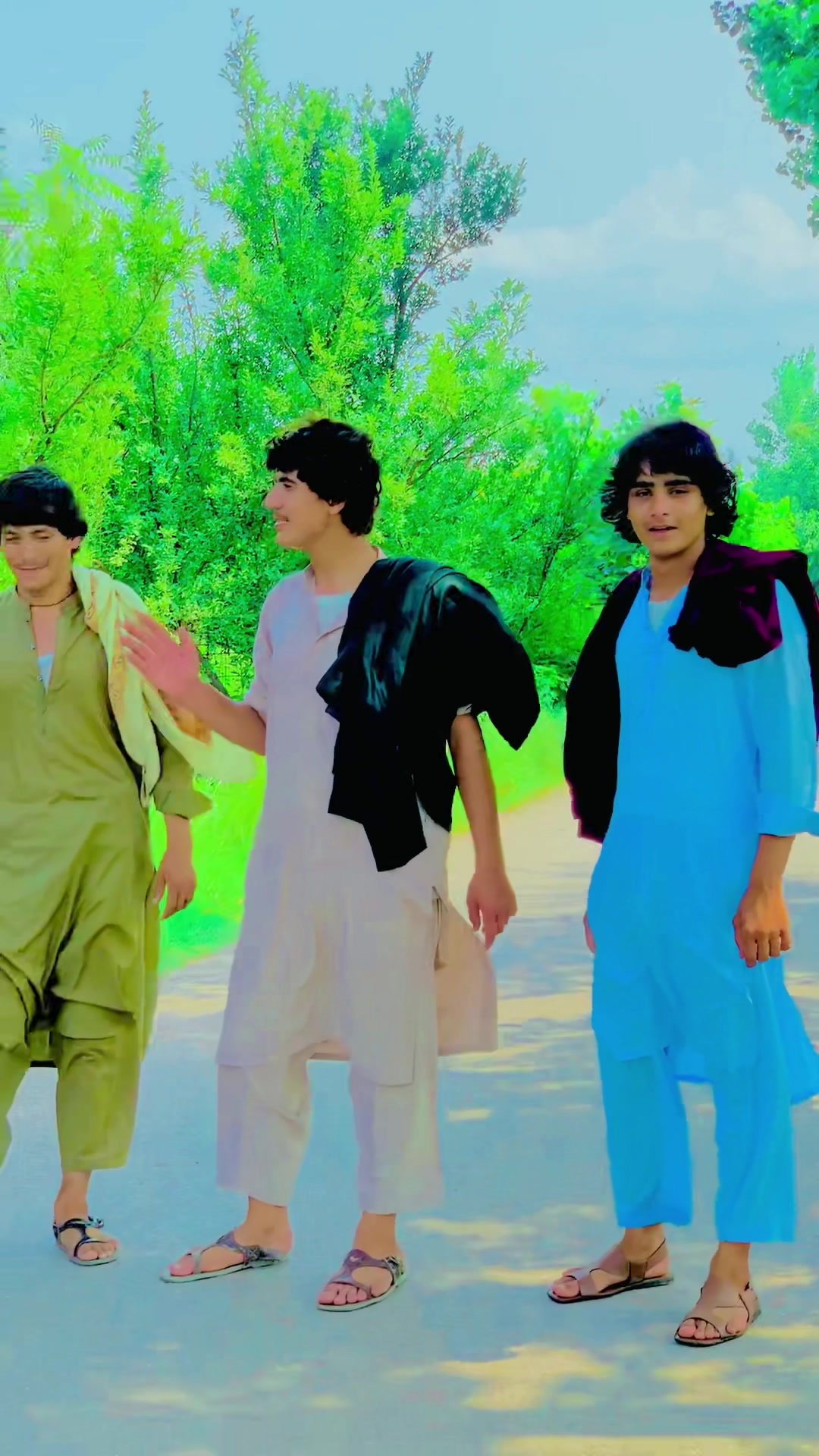 @UzAiR_BaNgAsH