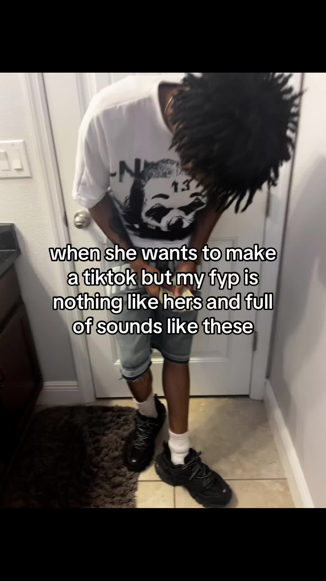@Kj._.