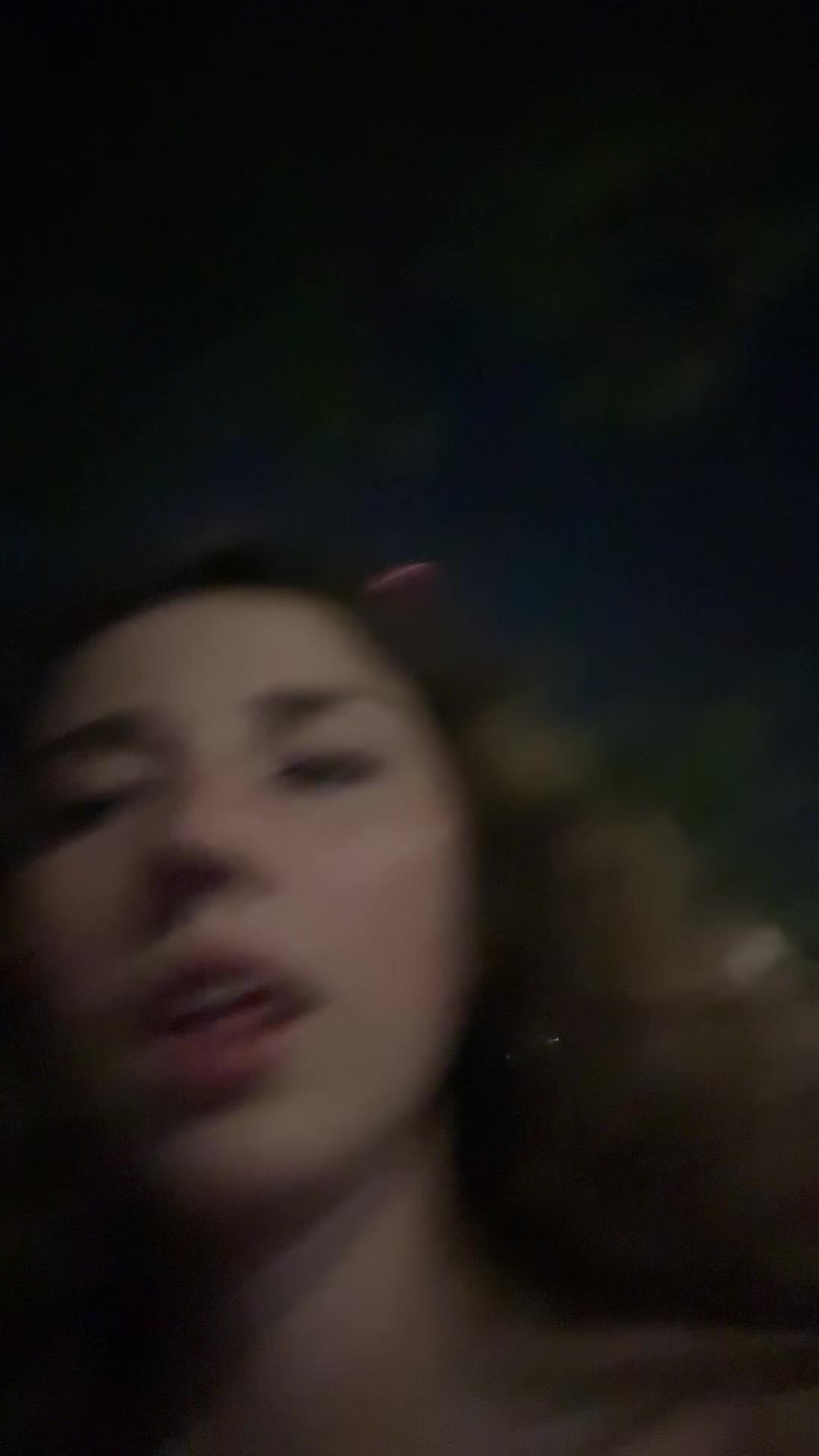 @lily
