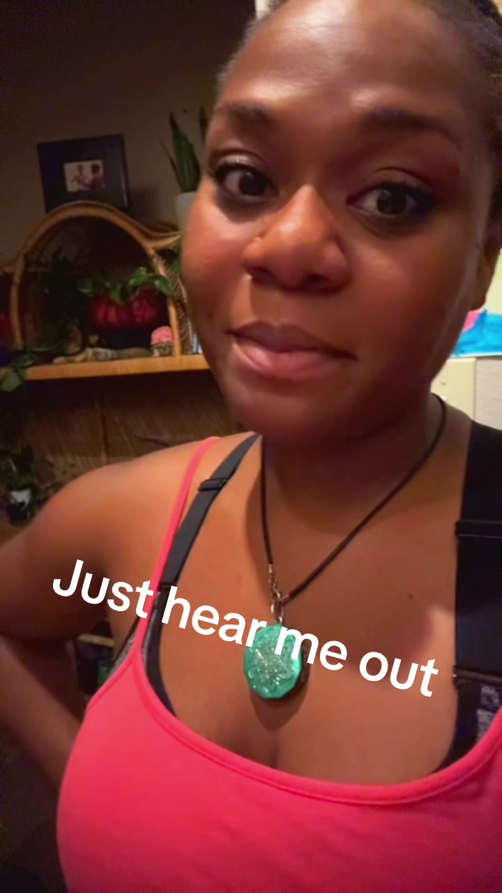 @chiyannewilliams