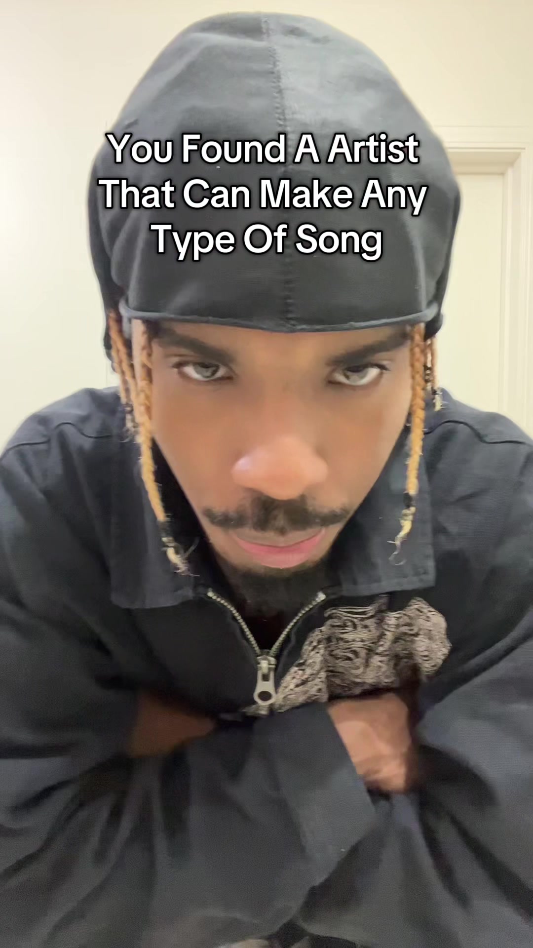 @HollywoodSwervo