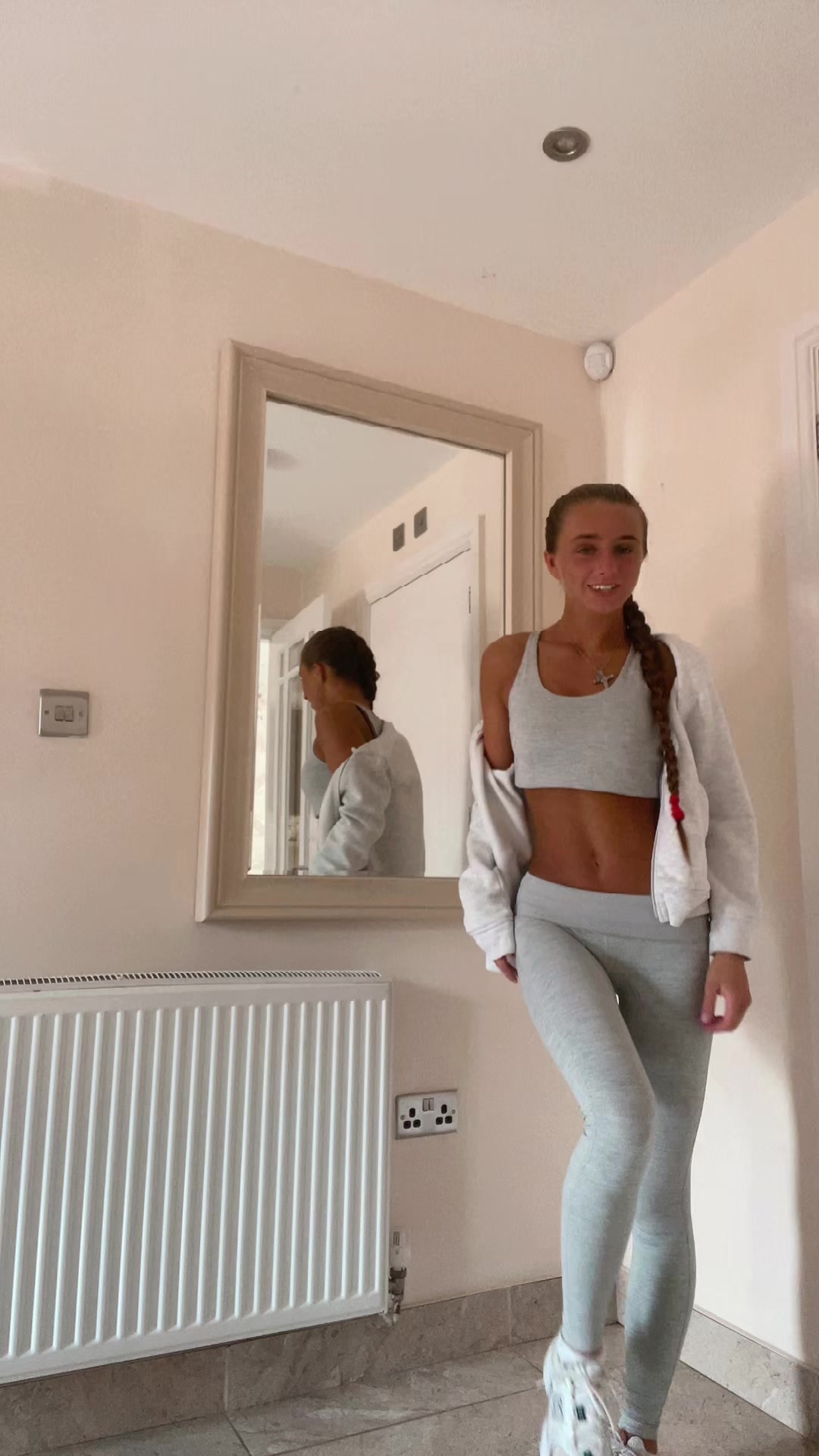@shakira_doherty_