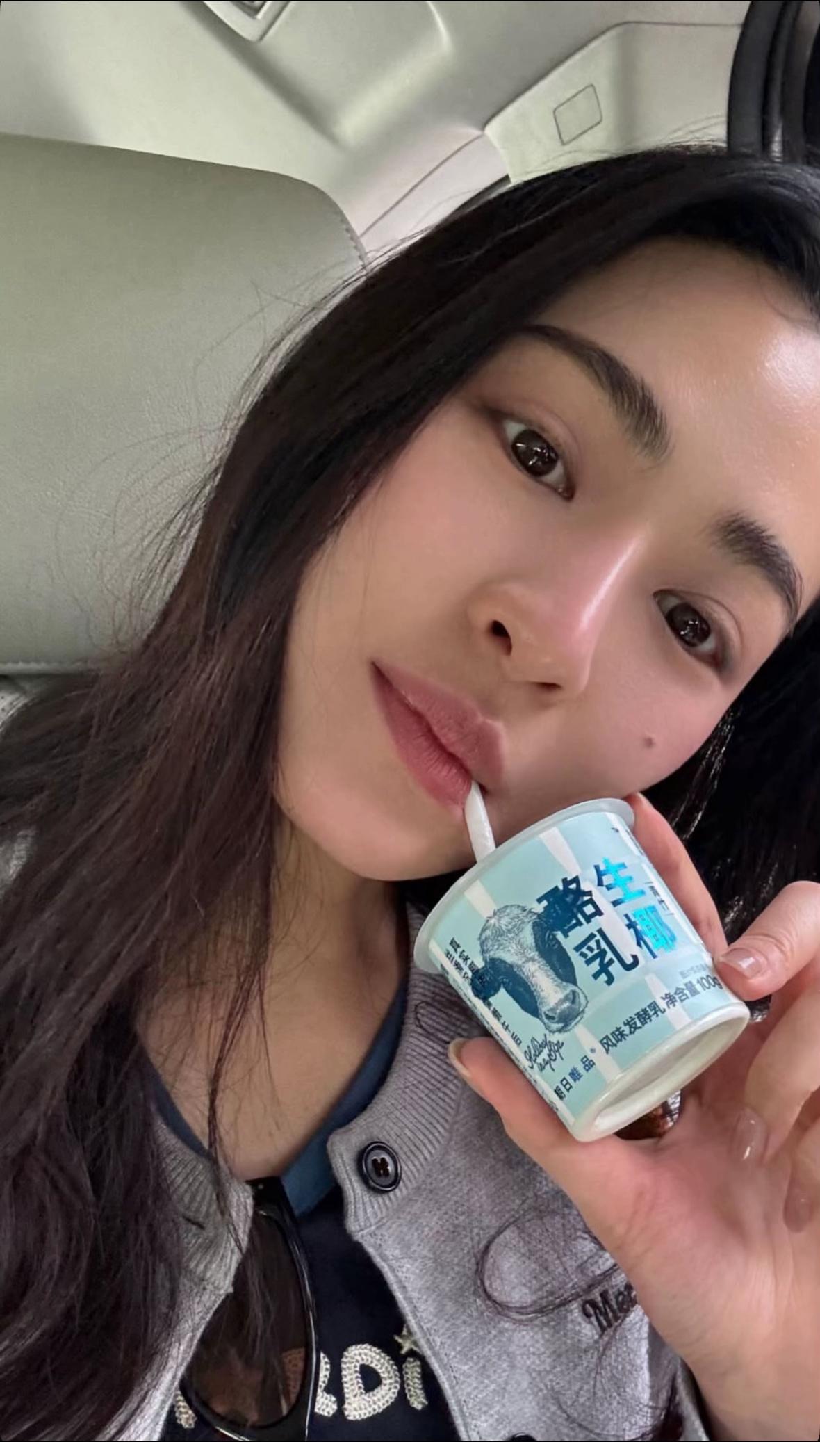 @รัตนา สิริลักษณ์ ✨