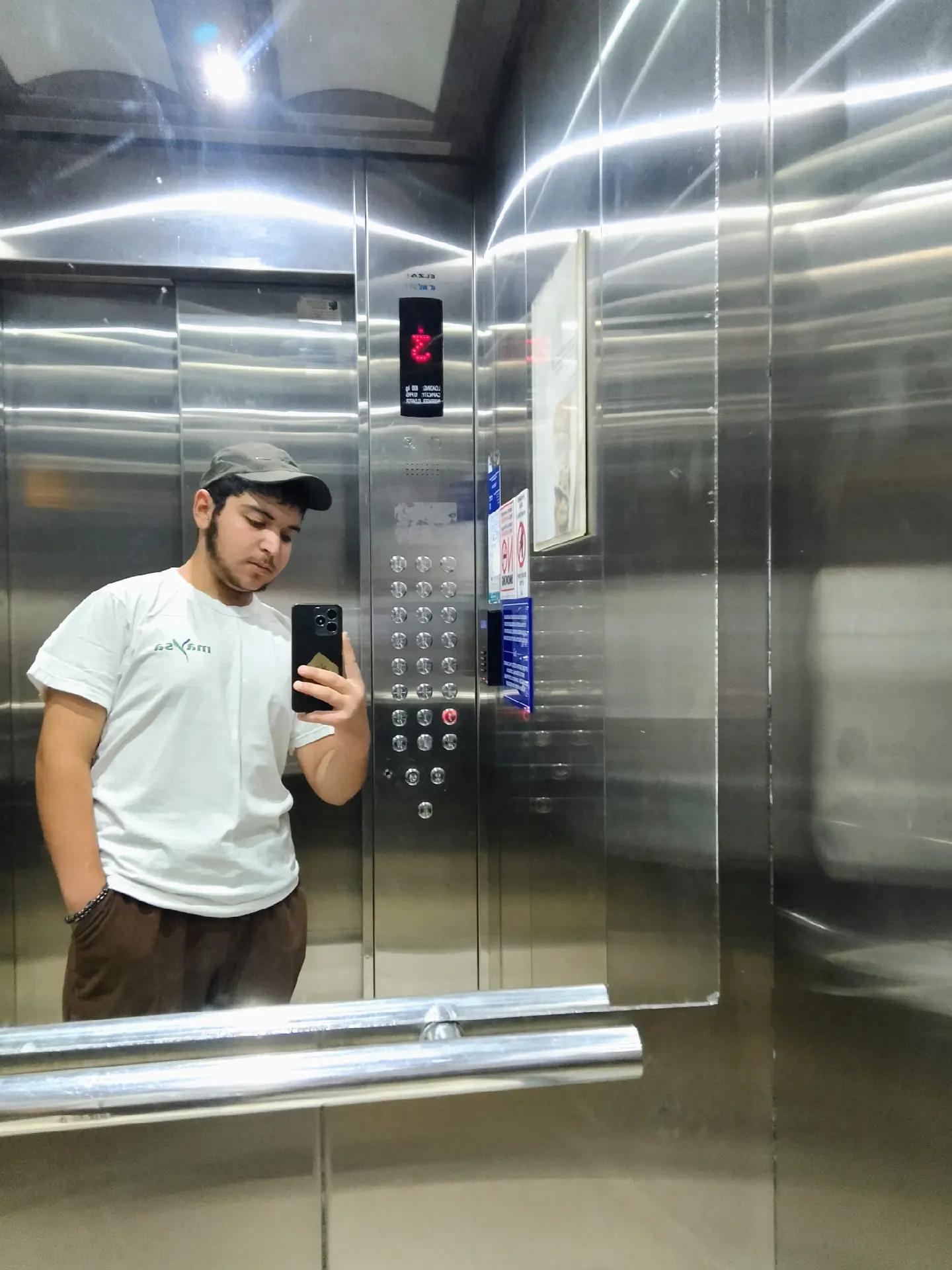 @_ 𝐾 𝐴 𝑆 𝐼 𝑀 𝑂 𝑉_