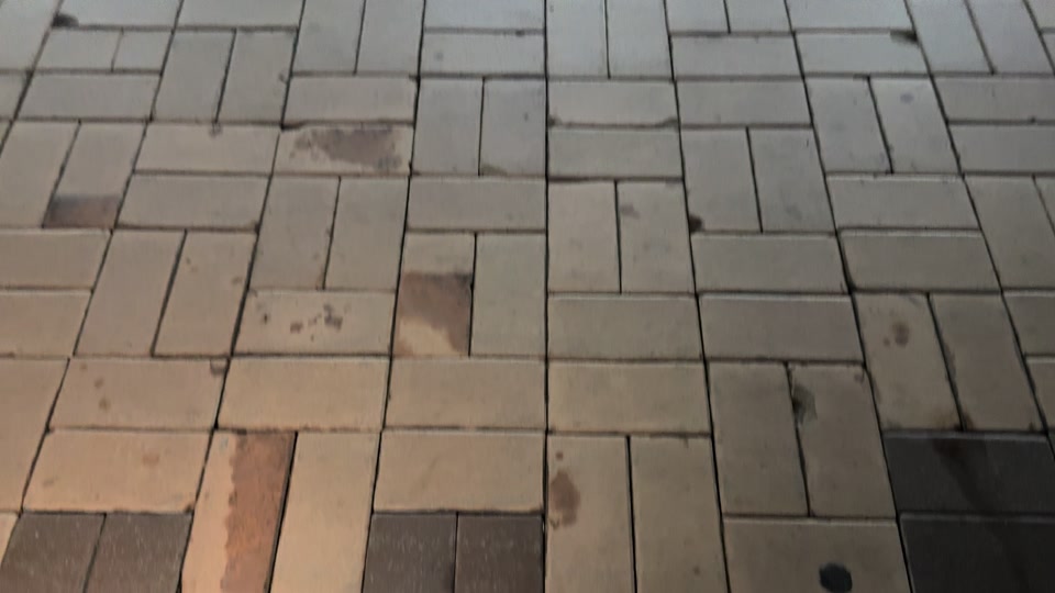 @유총