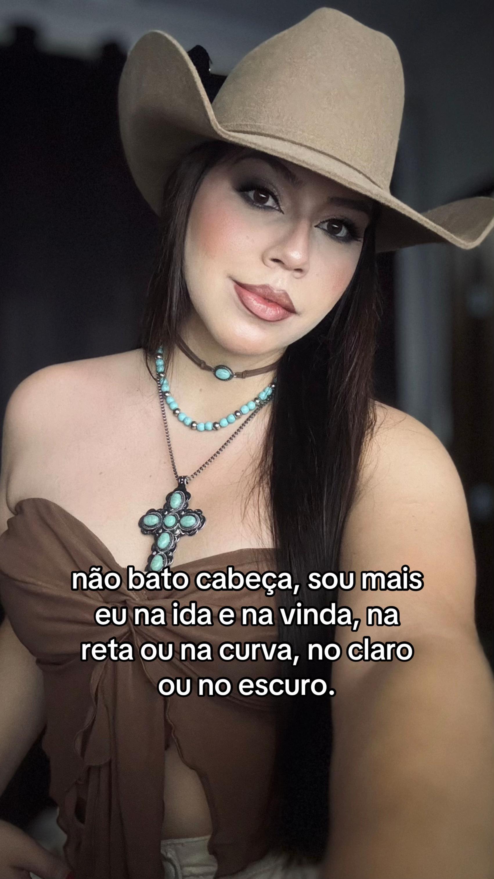 @Adrielly Duarte