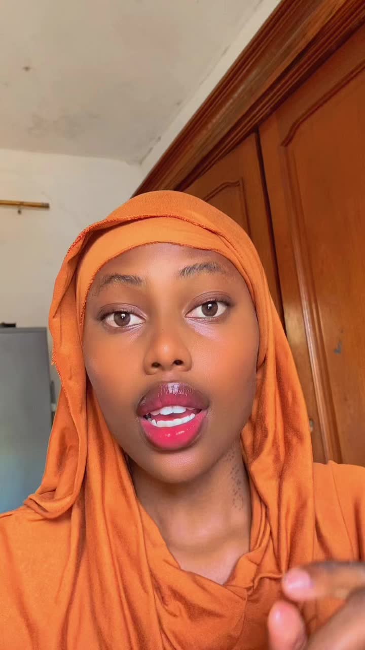 @Fille curieuse 🧐