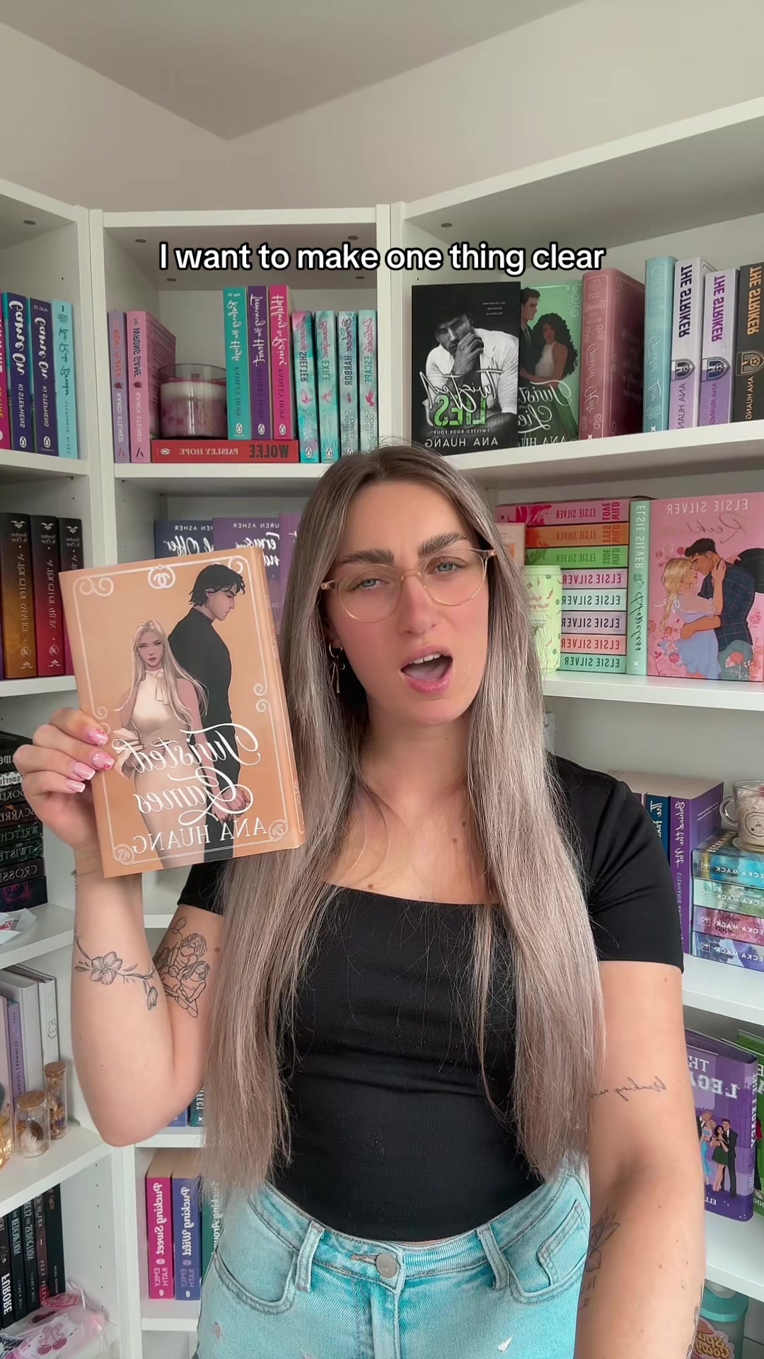 @Zo&euml; Nira 🤍🌶️ 📖