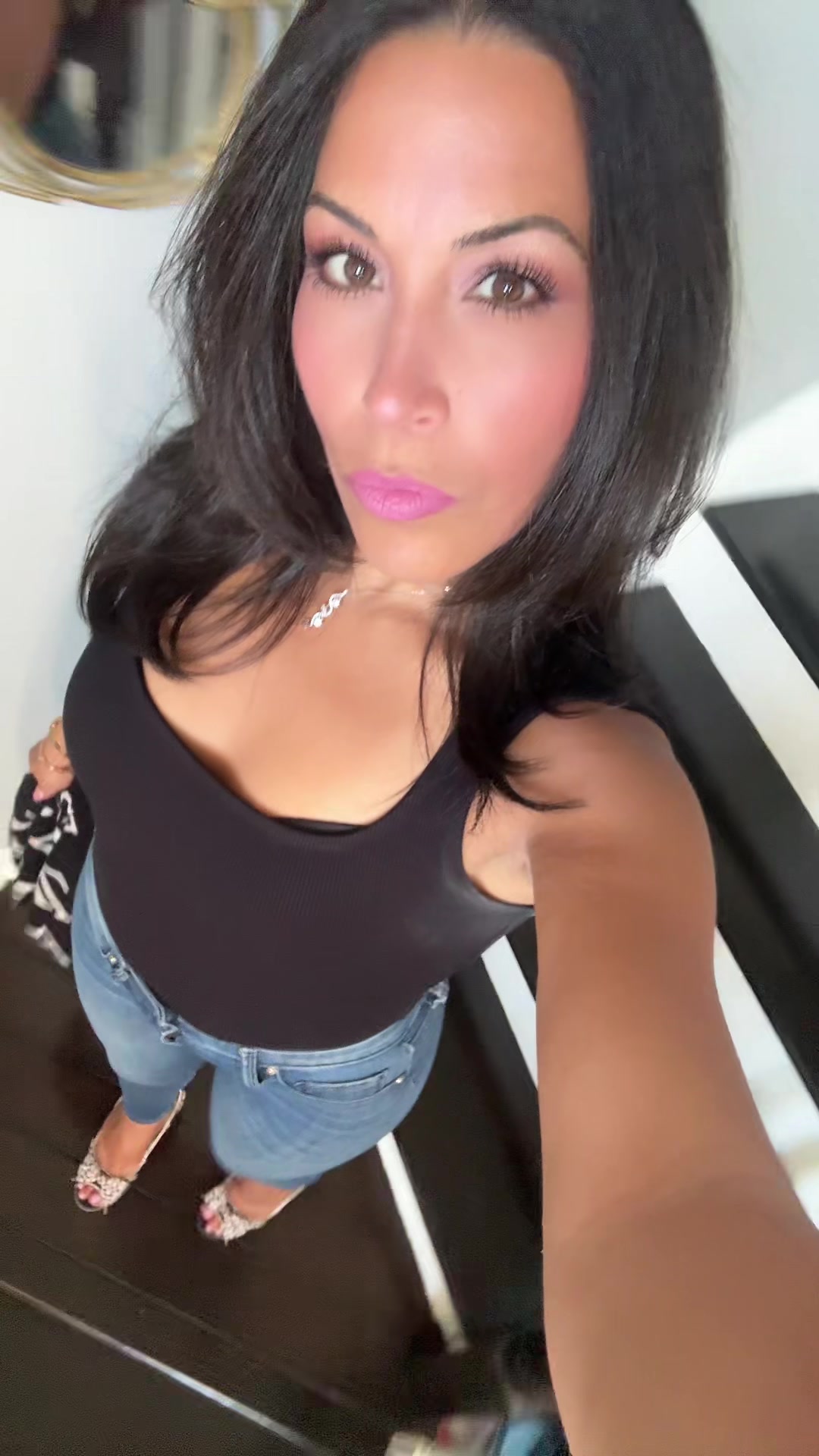@👑 HK 🦋🧿