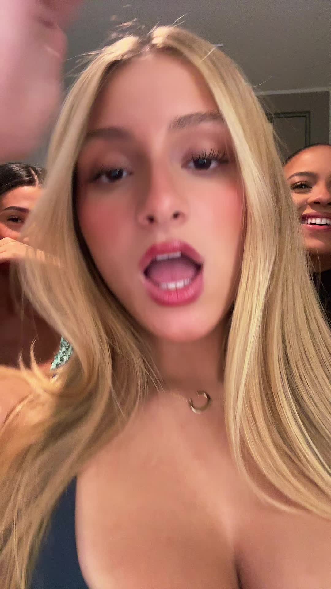 @cami