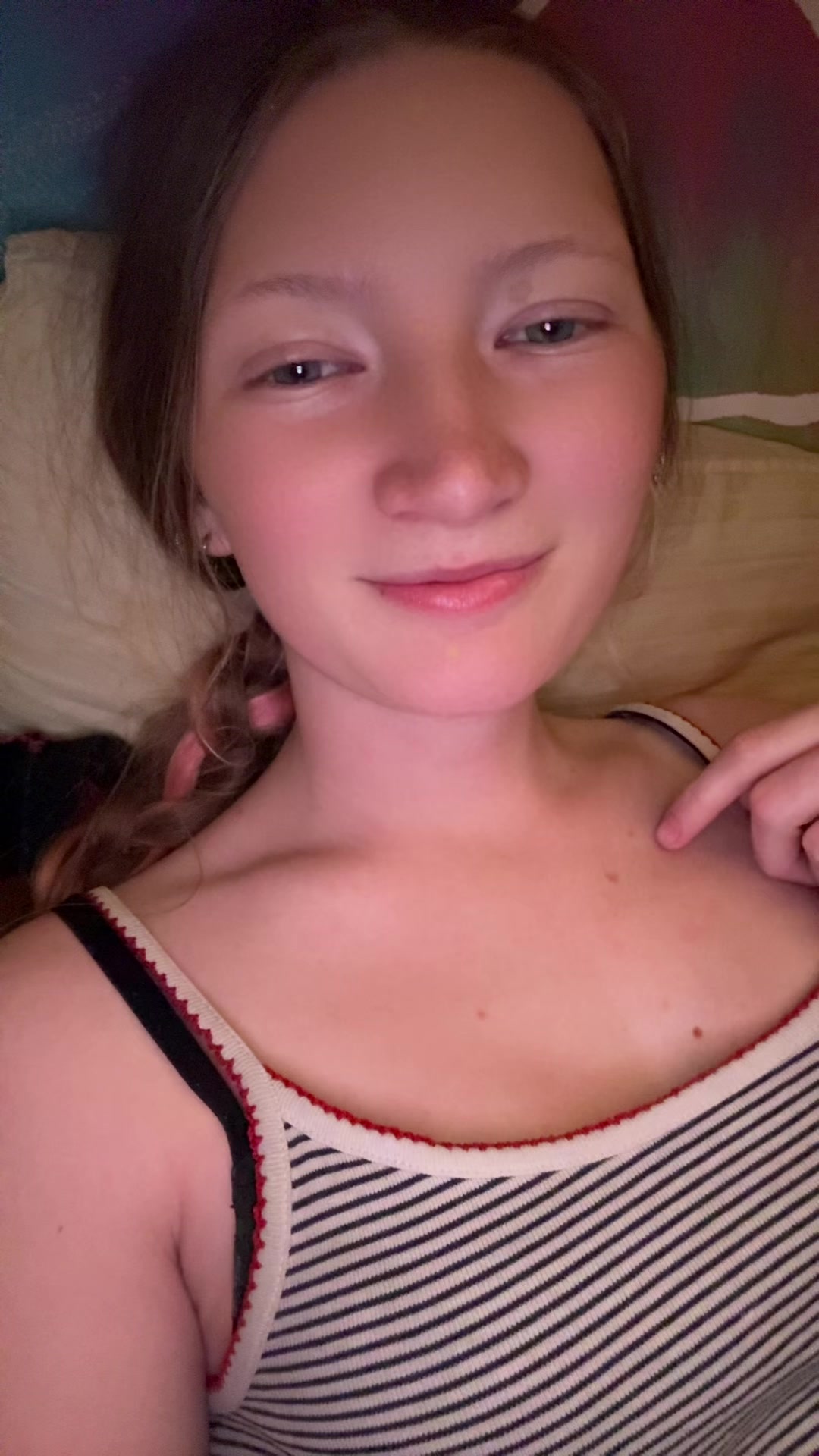 @chloeeconn