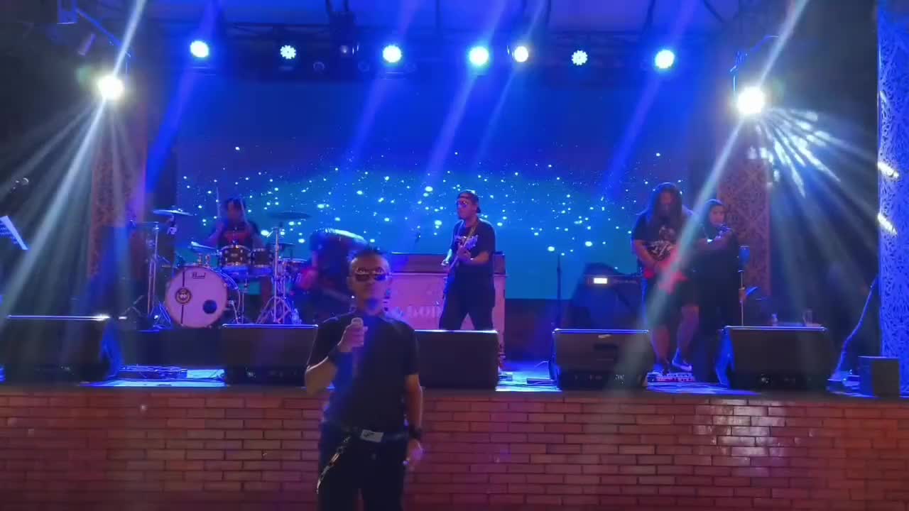 @Juno Rock