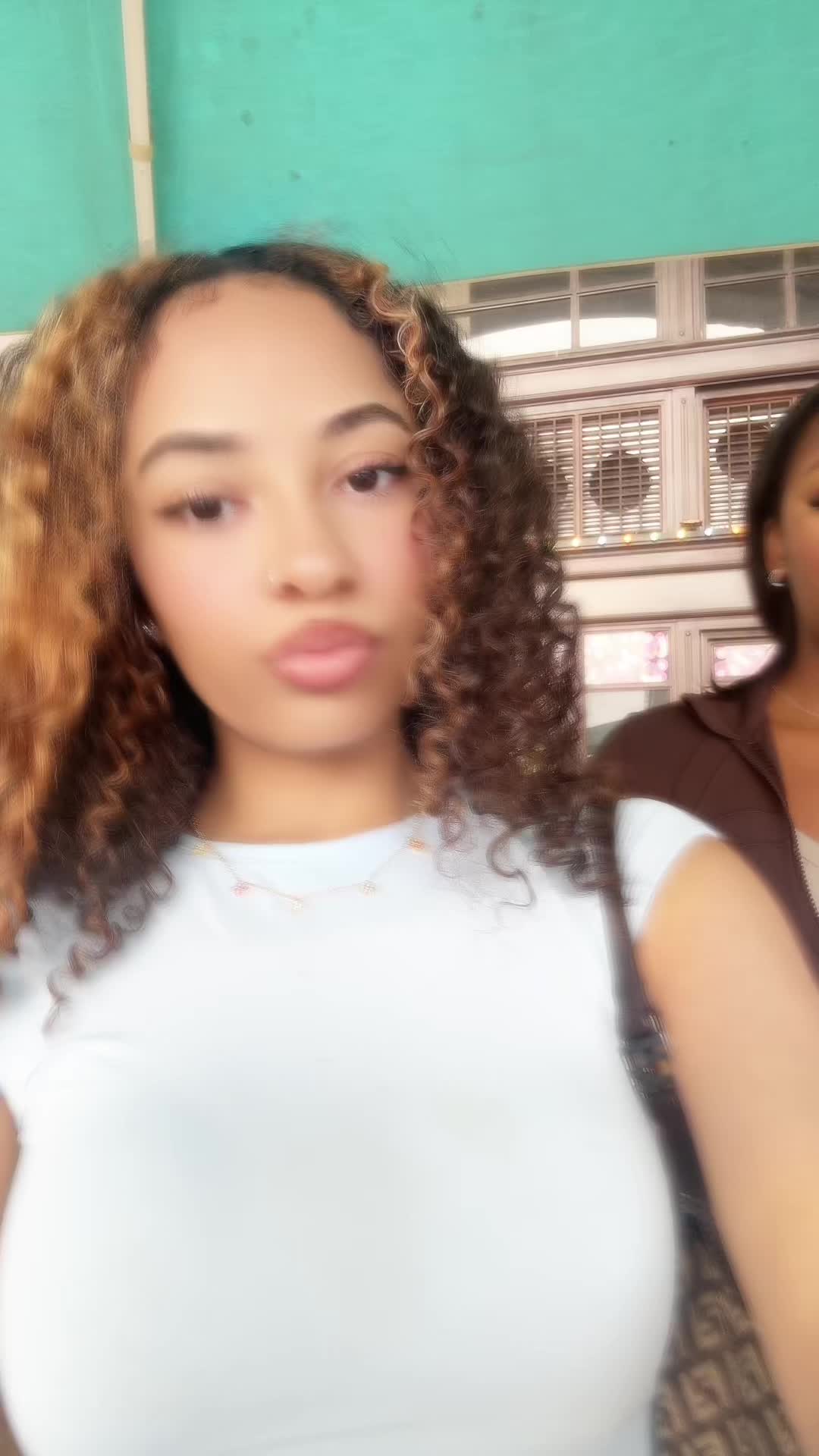 @⛈️