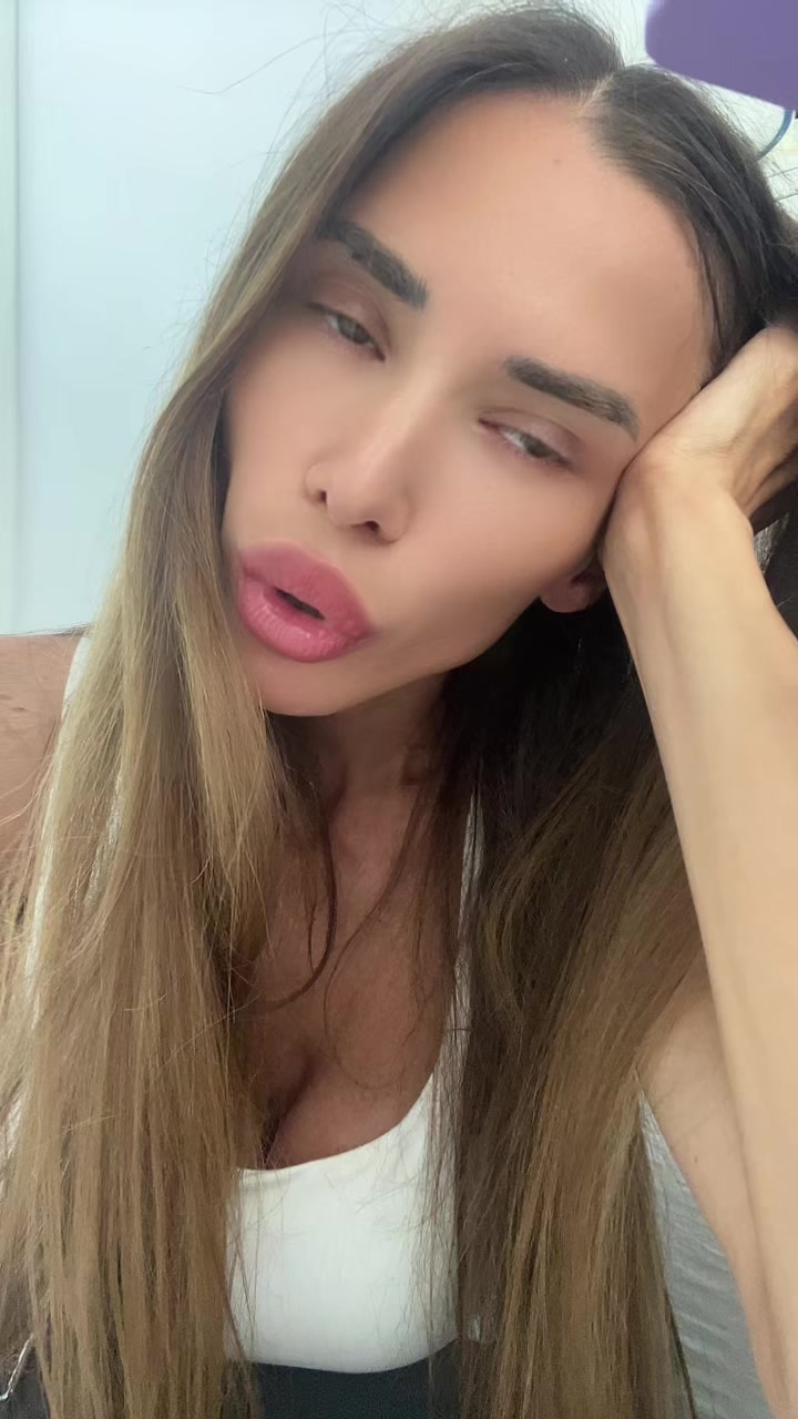 @Iva Fiona