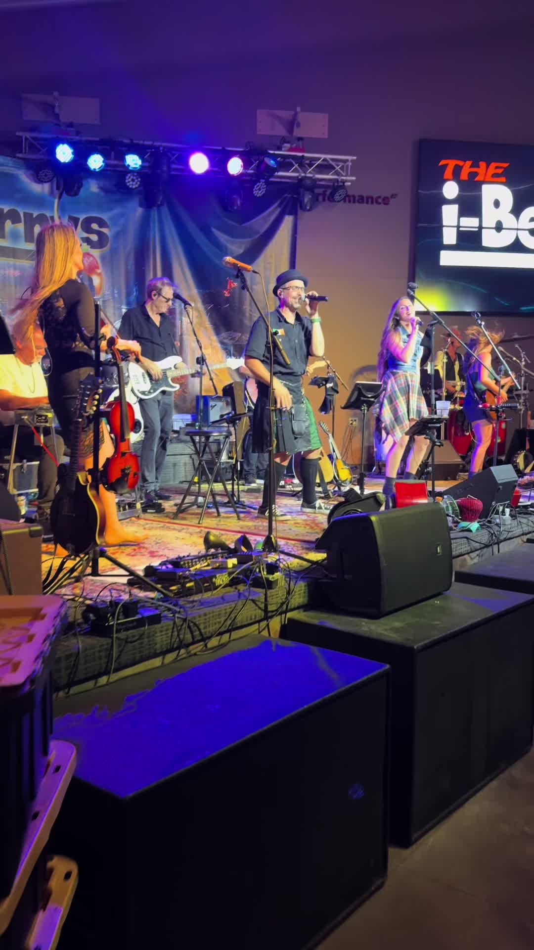 @I-Berrys Band