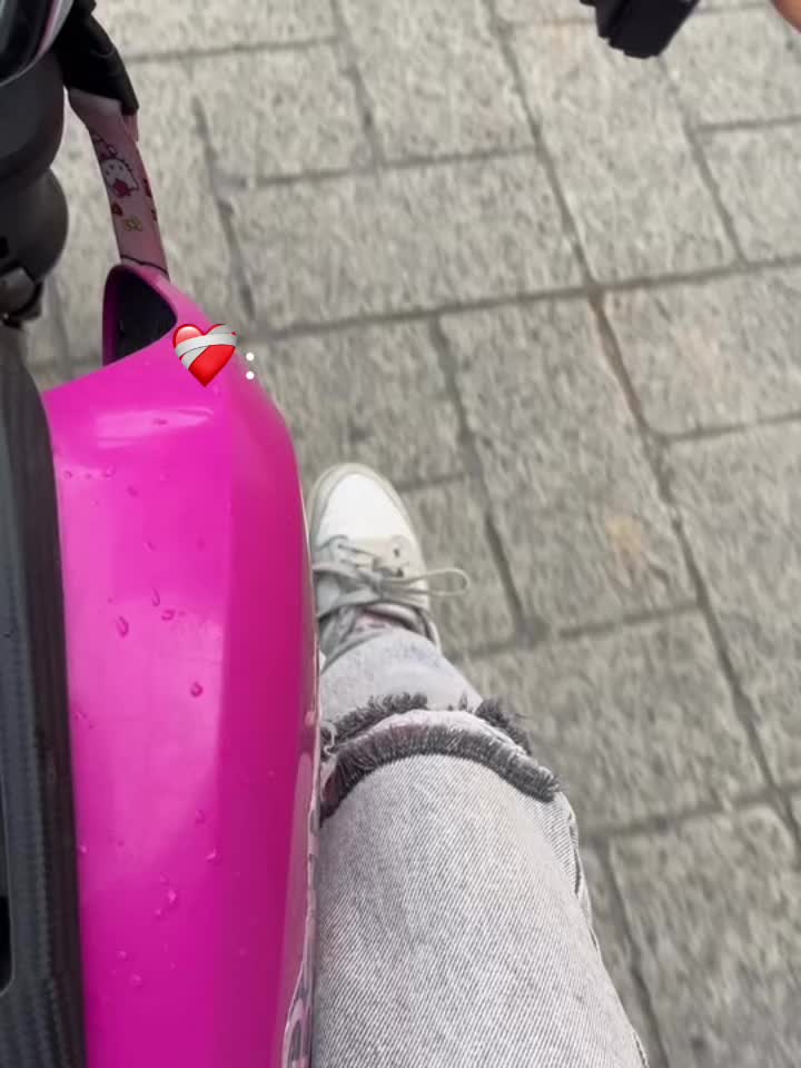 @️