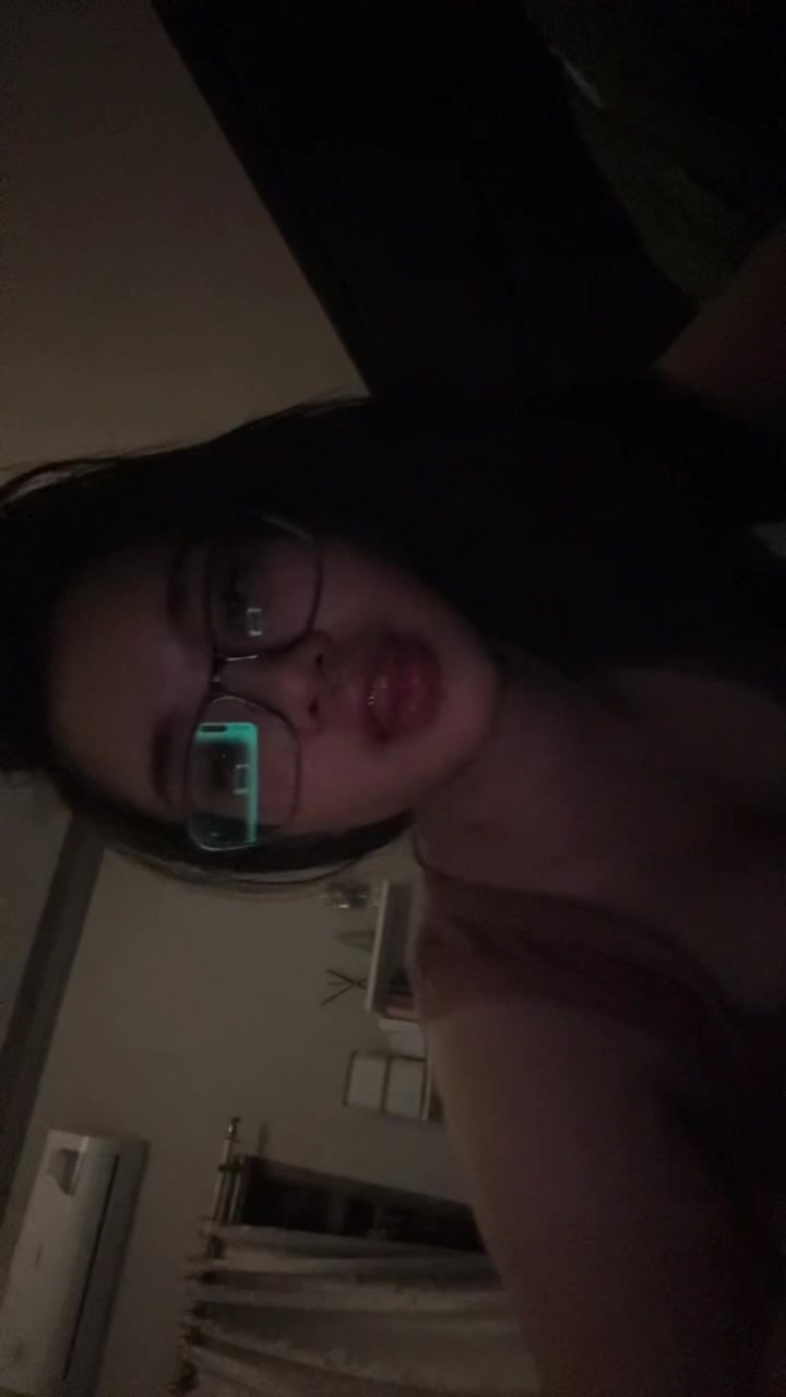 @Yaayos