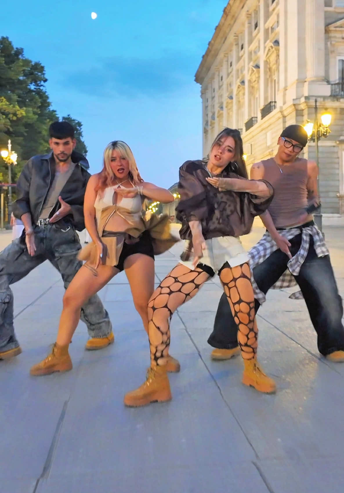 @PONYSQUAD OFFICIAL