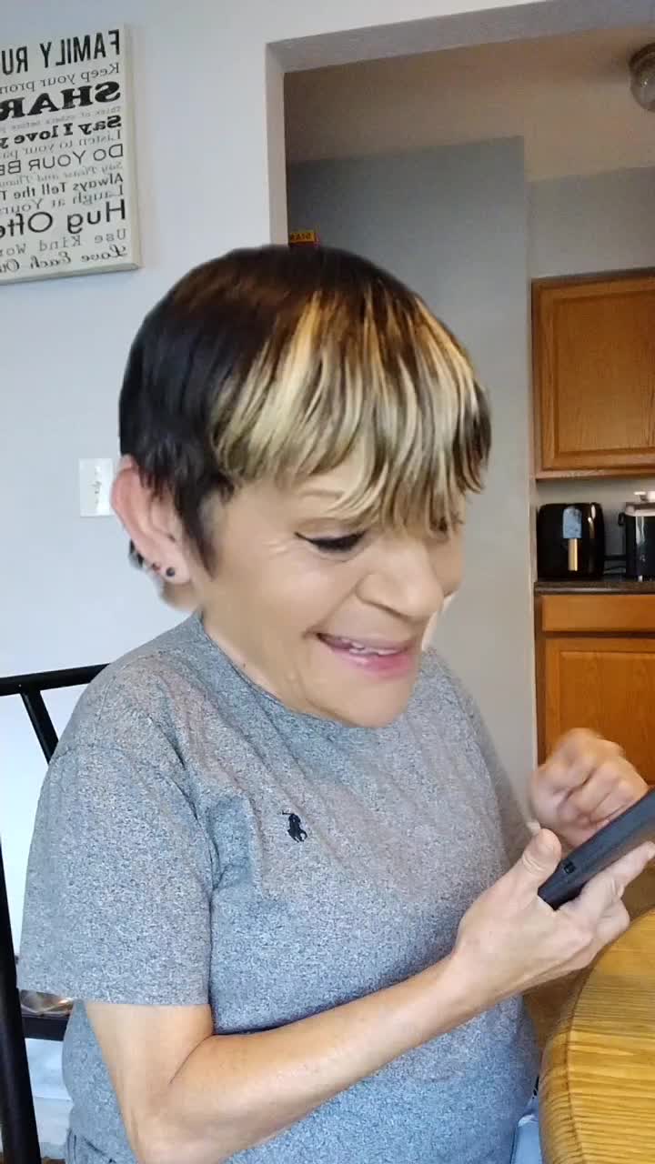 @Angela H