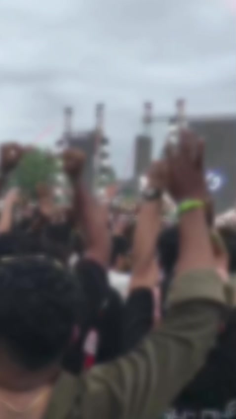 @__d_u_k_e__